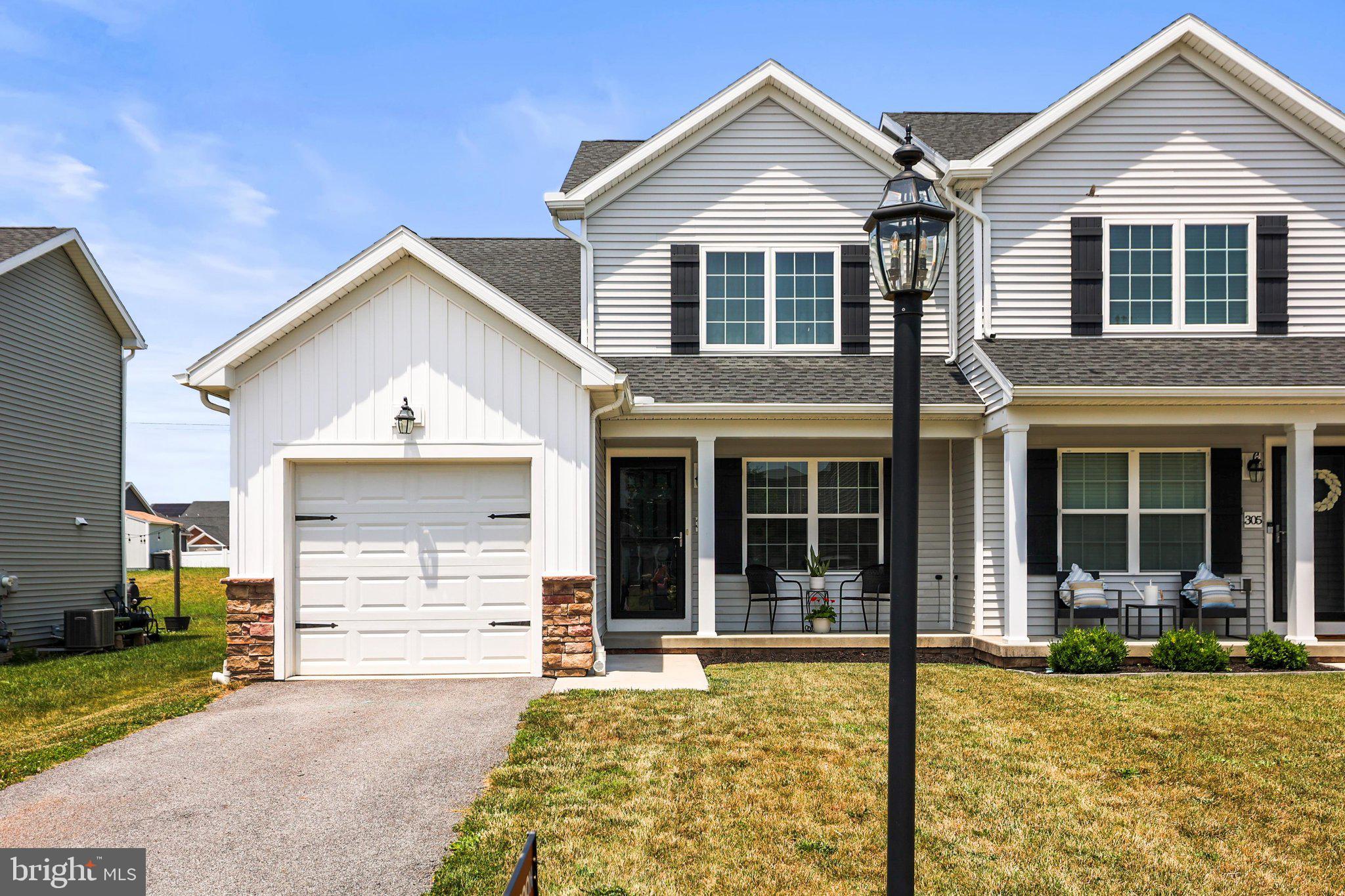 CHAPEL RIDGE - Residential