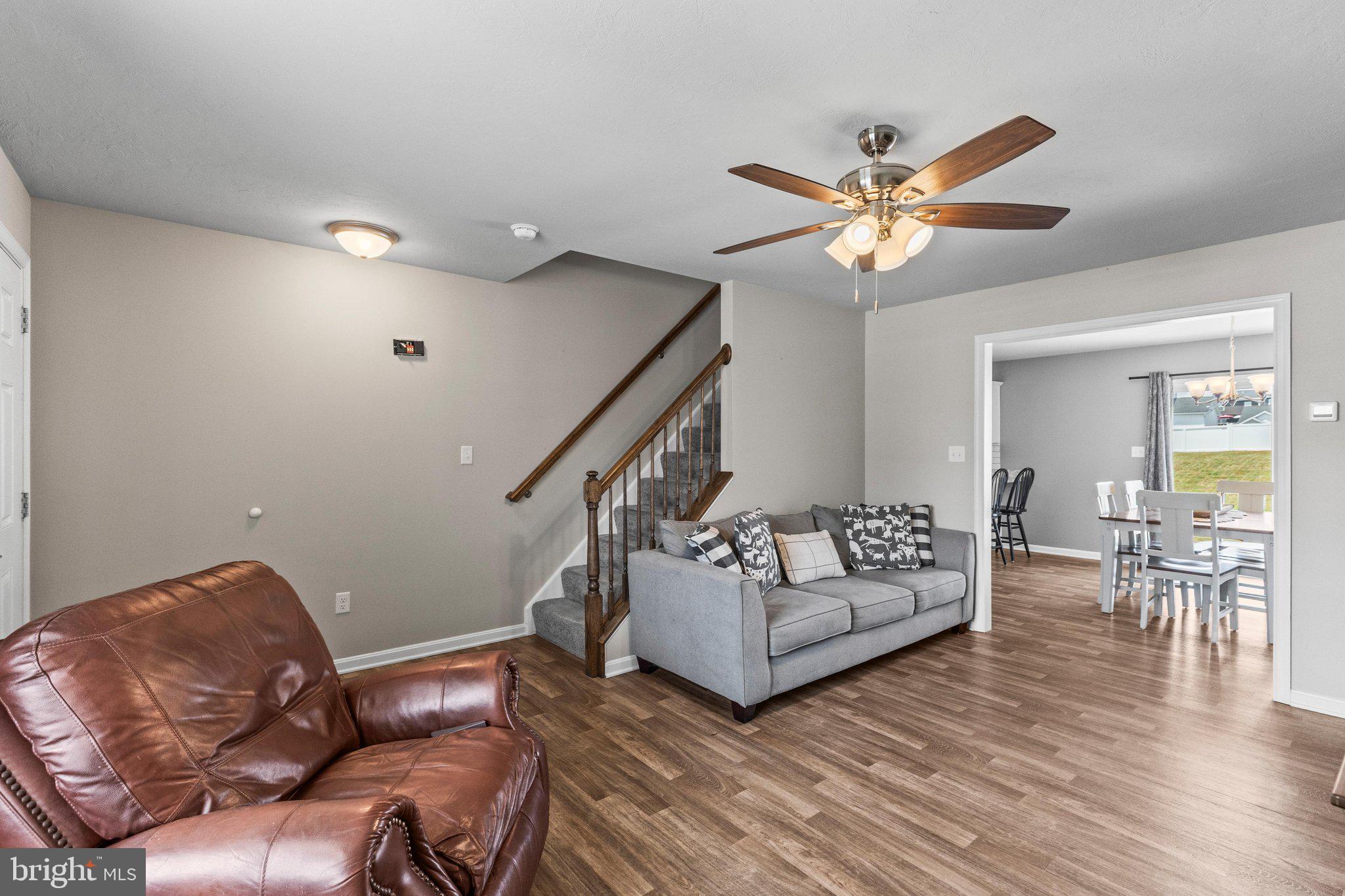 CHAPEL RIDGE - Residential