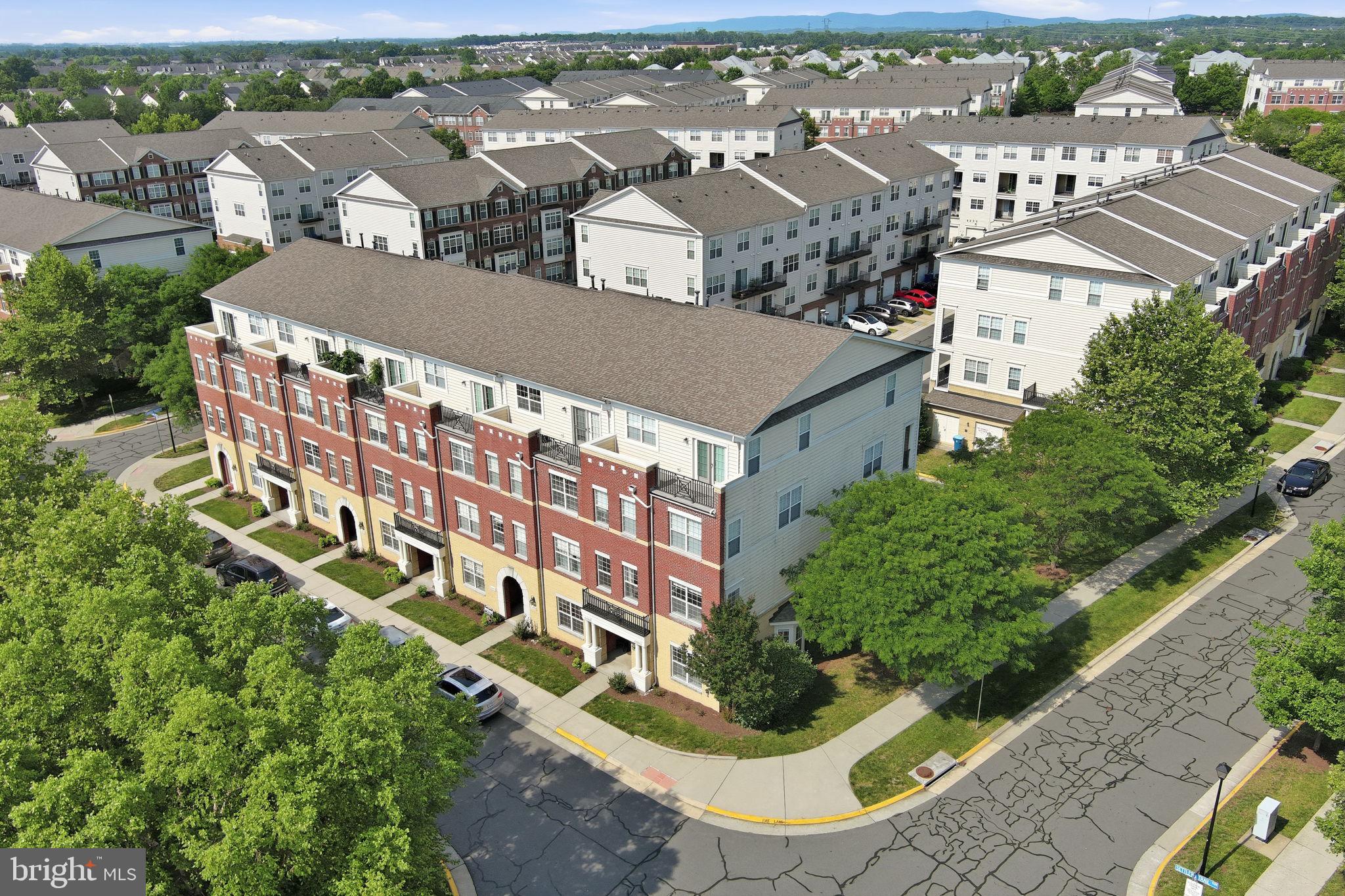 BRAMBLETON - Residential