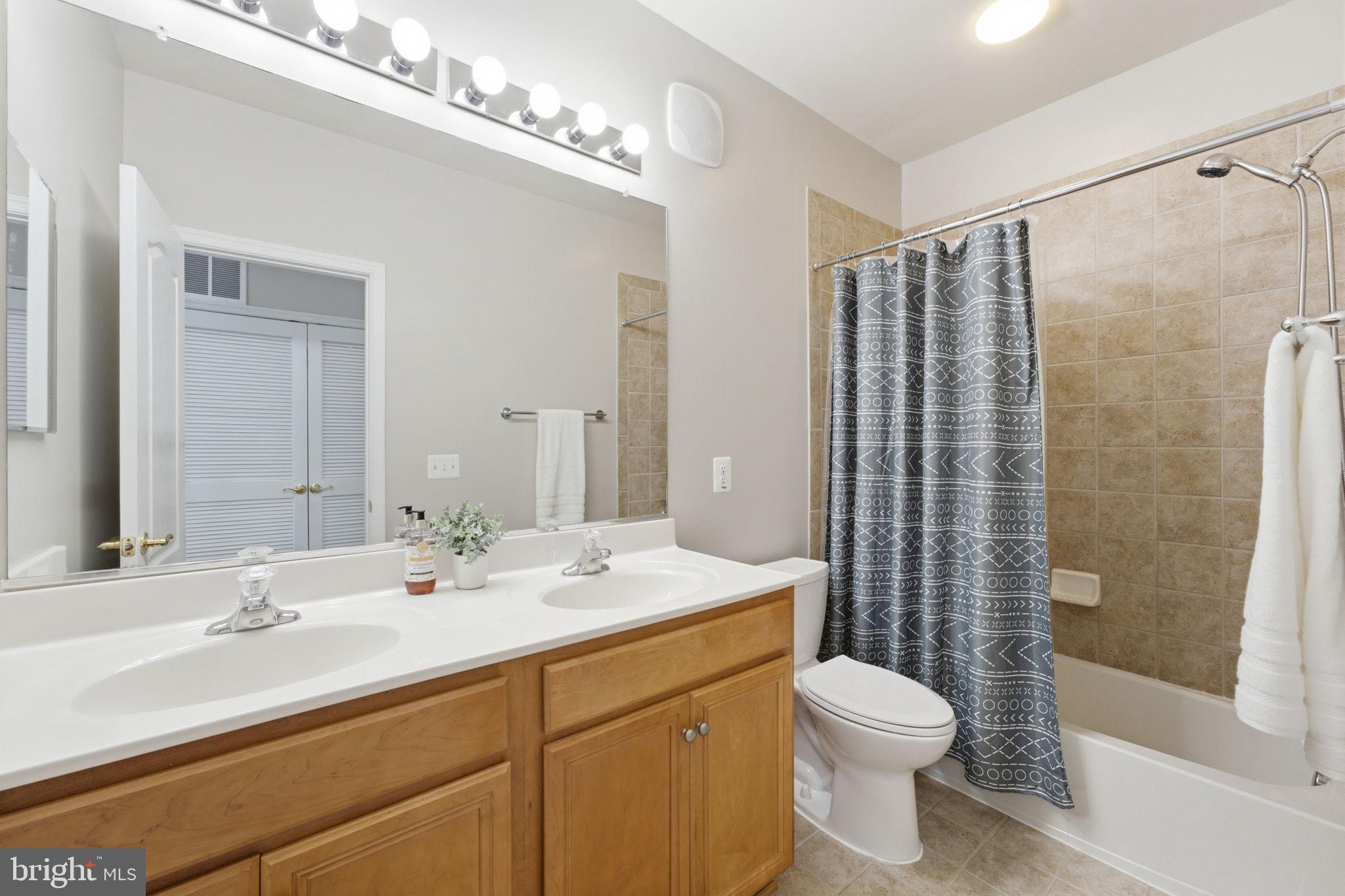 BRAMBLETON - Residential