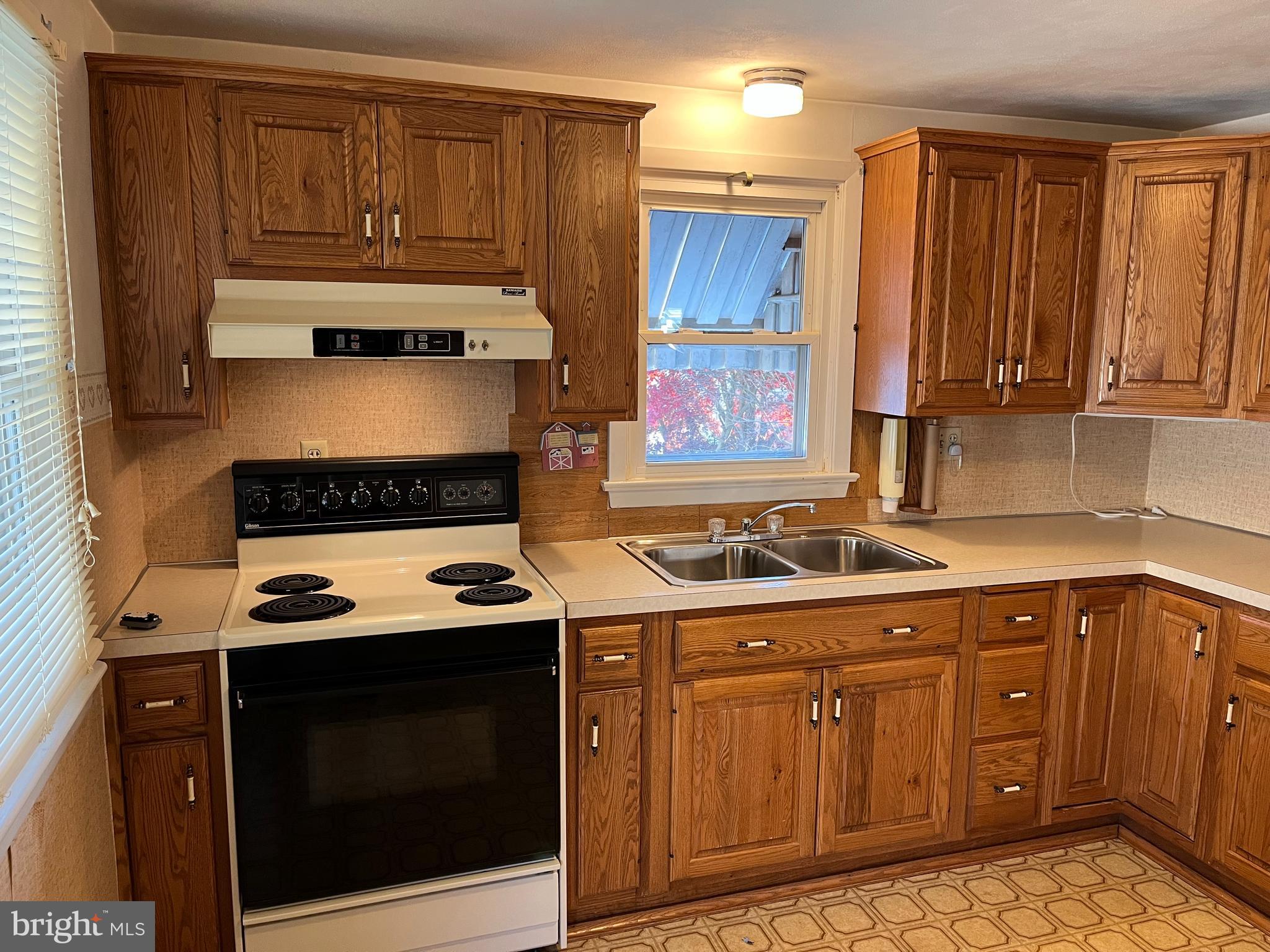2 WARD - Residential