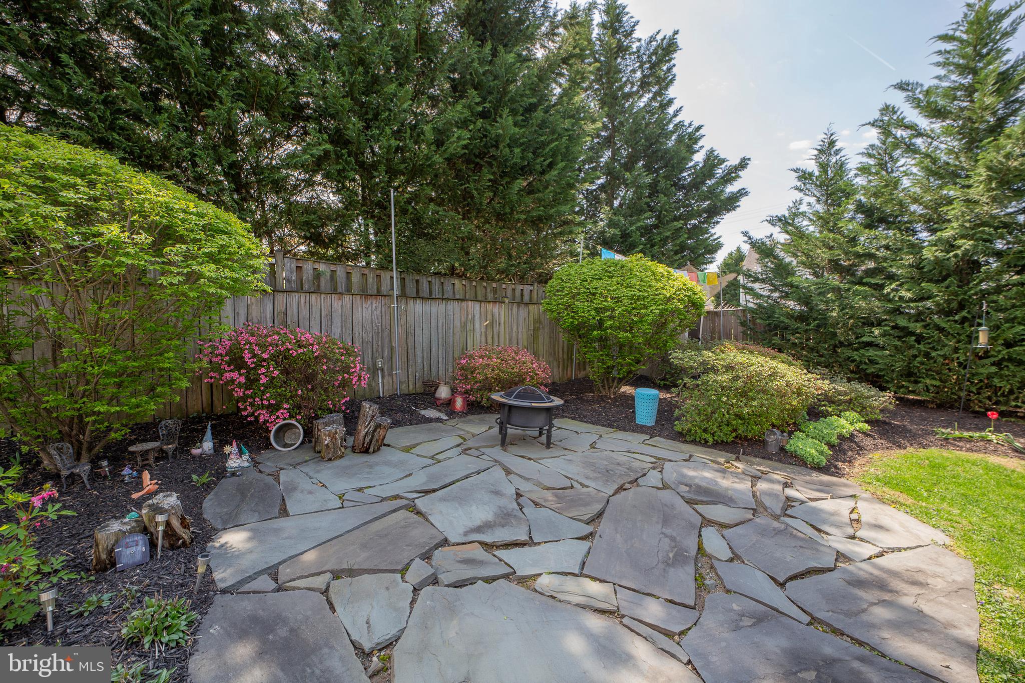 NORTHWOOD PARK - Residential Lease