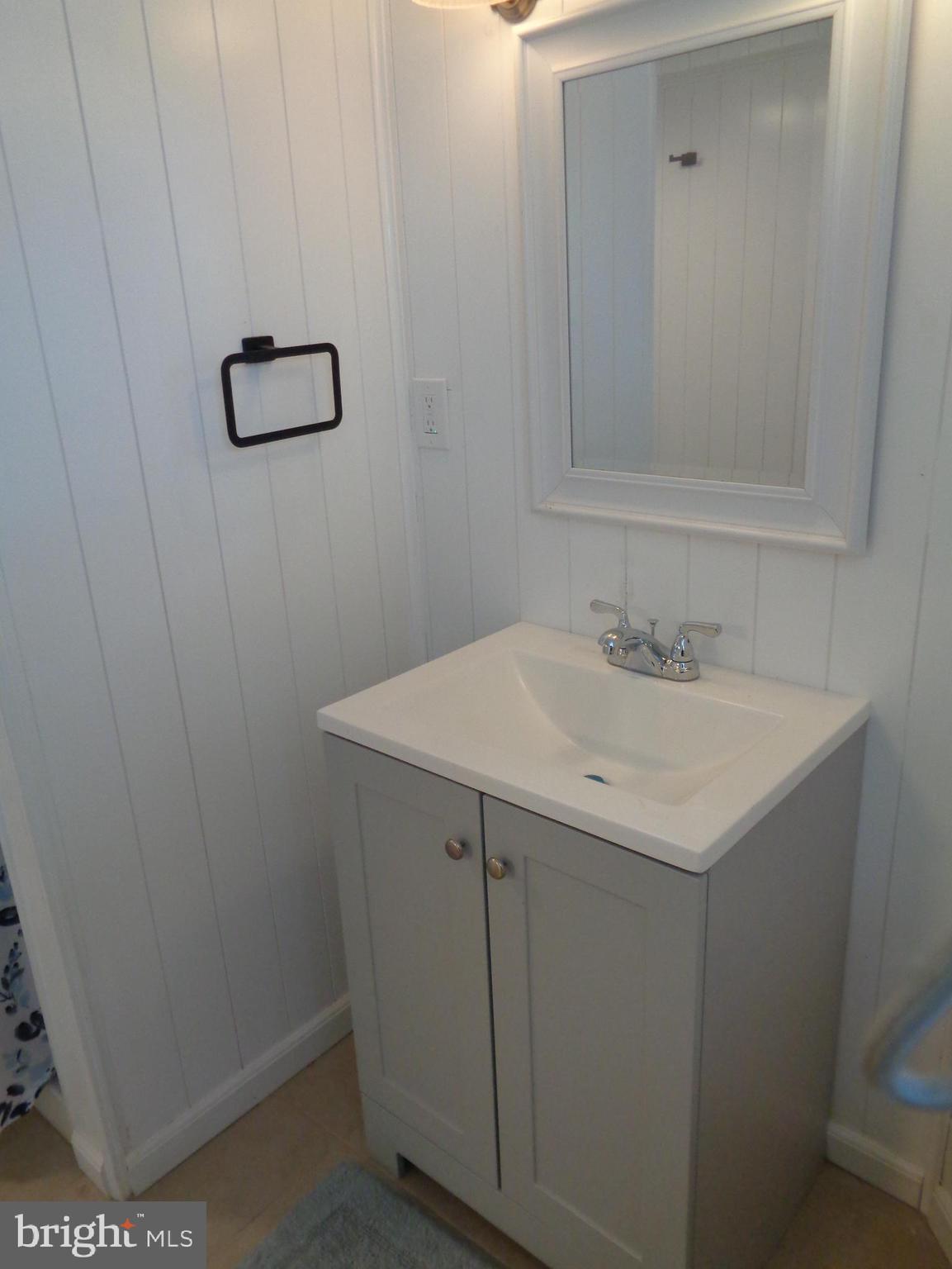 PARKVILLE - Residential Lease