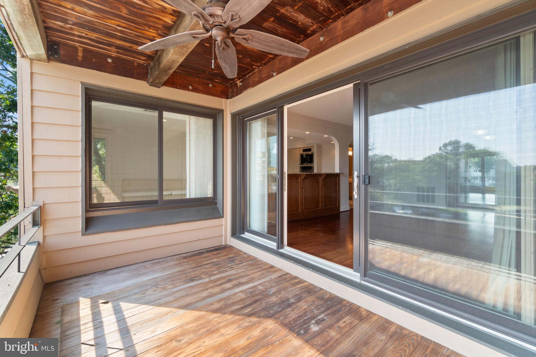 PRESIDENT POINT - Residential Lease