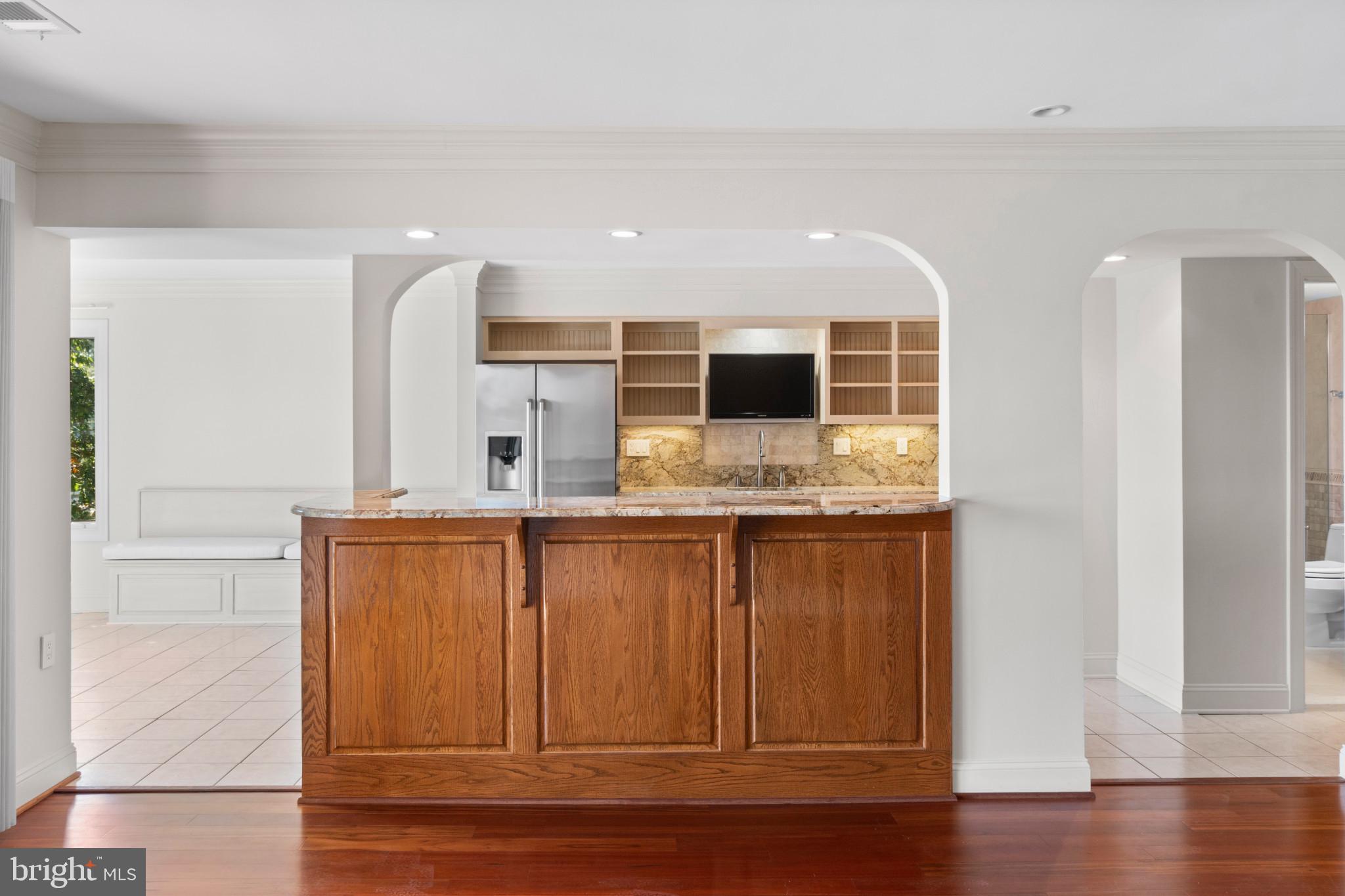 PRESIDENT POINT - Residential Lease