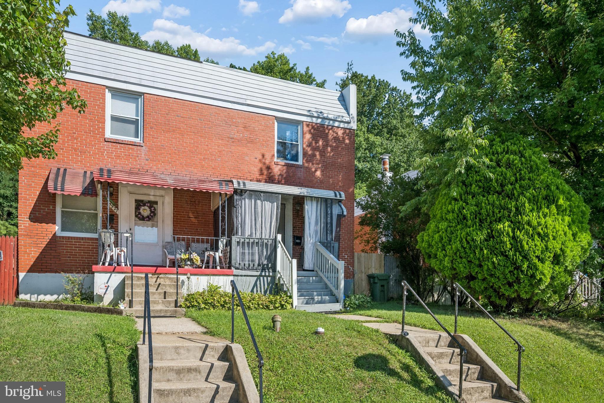3BR/1.5BA rowhome, fully occupied with a paying tenant already in place, strong payment history. Lease runs through 5/31/27 at $1,909/month ($22,908/year), tenant-paid utilities — a 10.0% gross yield and confirmed 8.78% cap rate at the $229,000 list price, income starting day one with no vacancy gap.

Updated kitchen, updated flooring, and a finished lower level with a half bath — added functional living space beyond the main 3BR/1BA footprint. Large rear deck adds usable outdoor square footage, a plus for tenant retention at renewal.

Well-maintained unit with a reliable payment history. Priced for investors seeking stabilized income with room to reposition rents at future turnover.