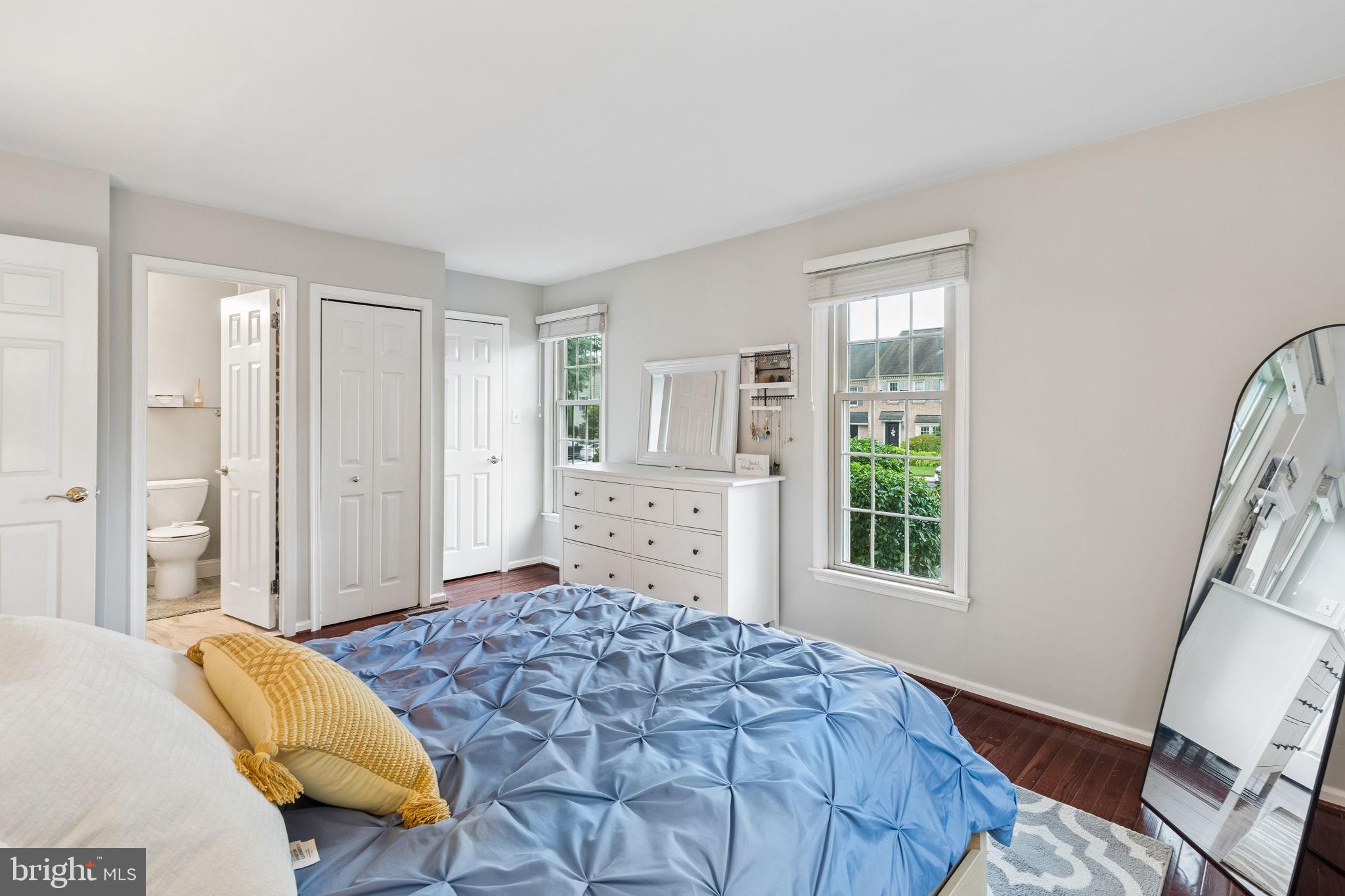 PICKERING POINTE - Residential