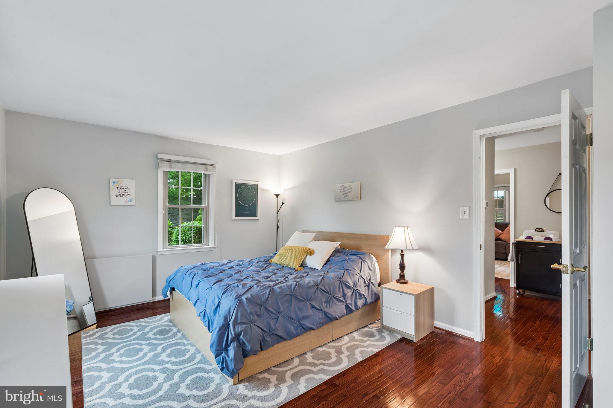 PICKERING POINTE - Residential