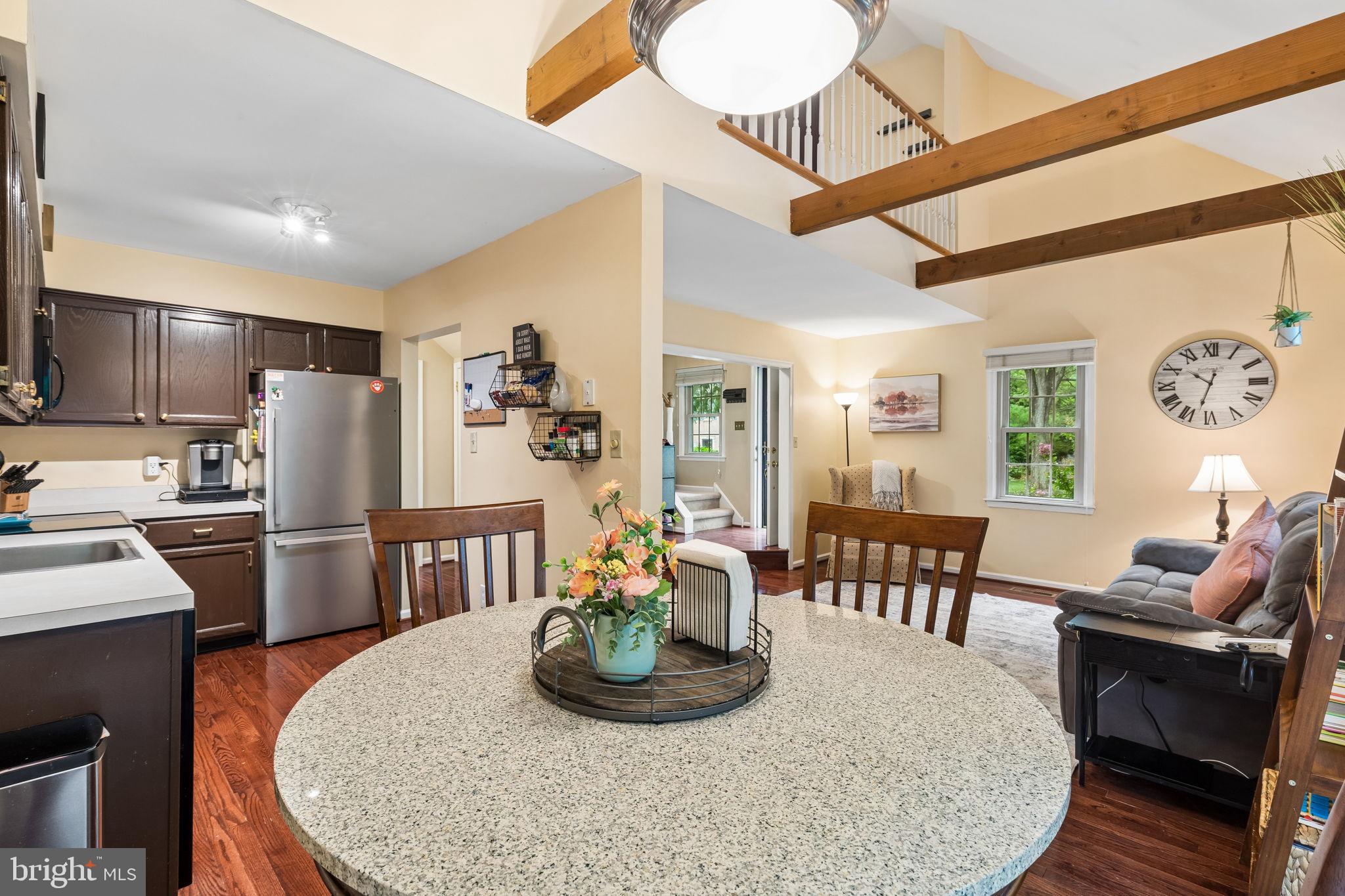 PICKERING POINTE - Residential