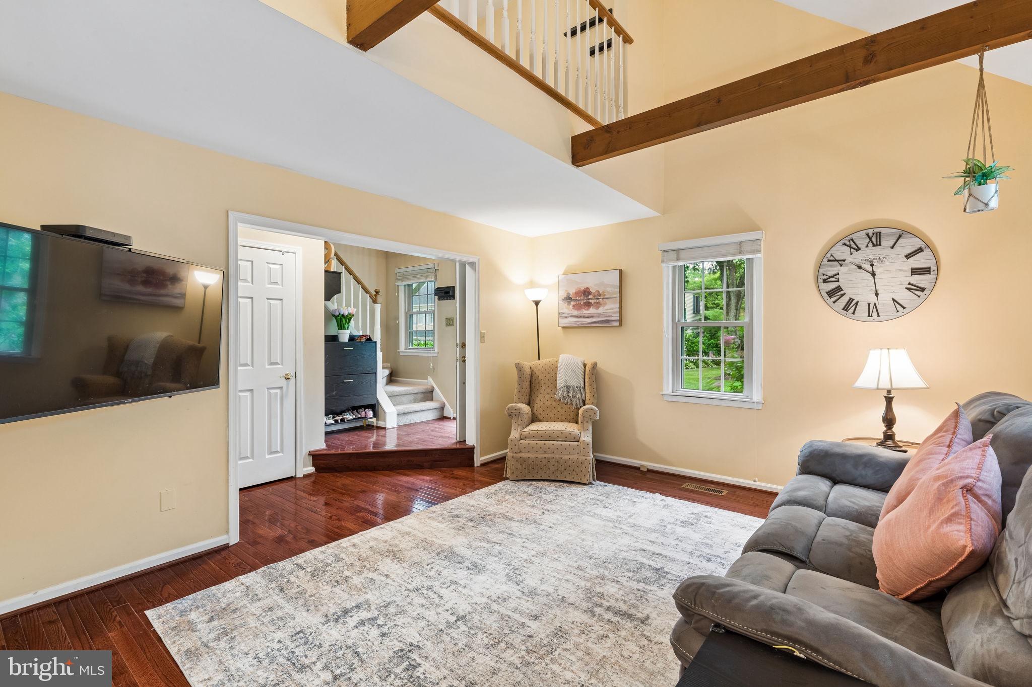 PICKERING POINTE - Residential