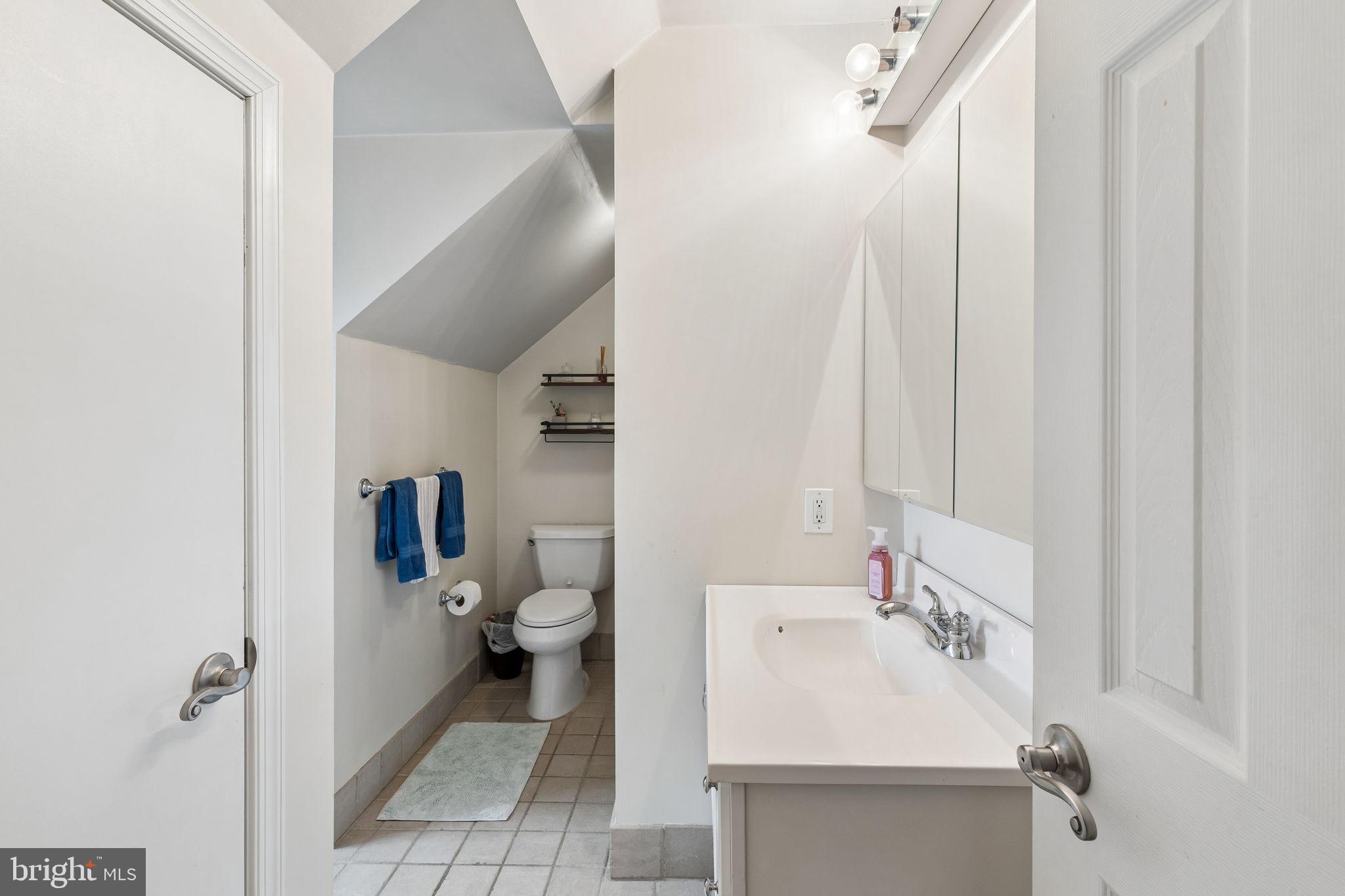 PICKERING POINTE - Residential