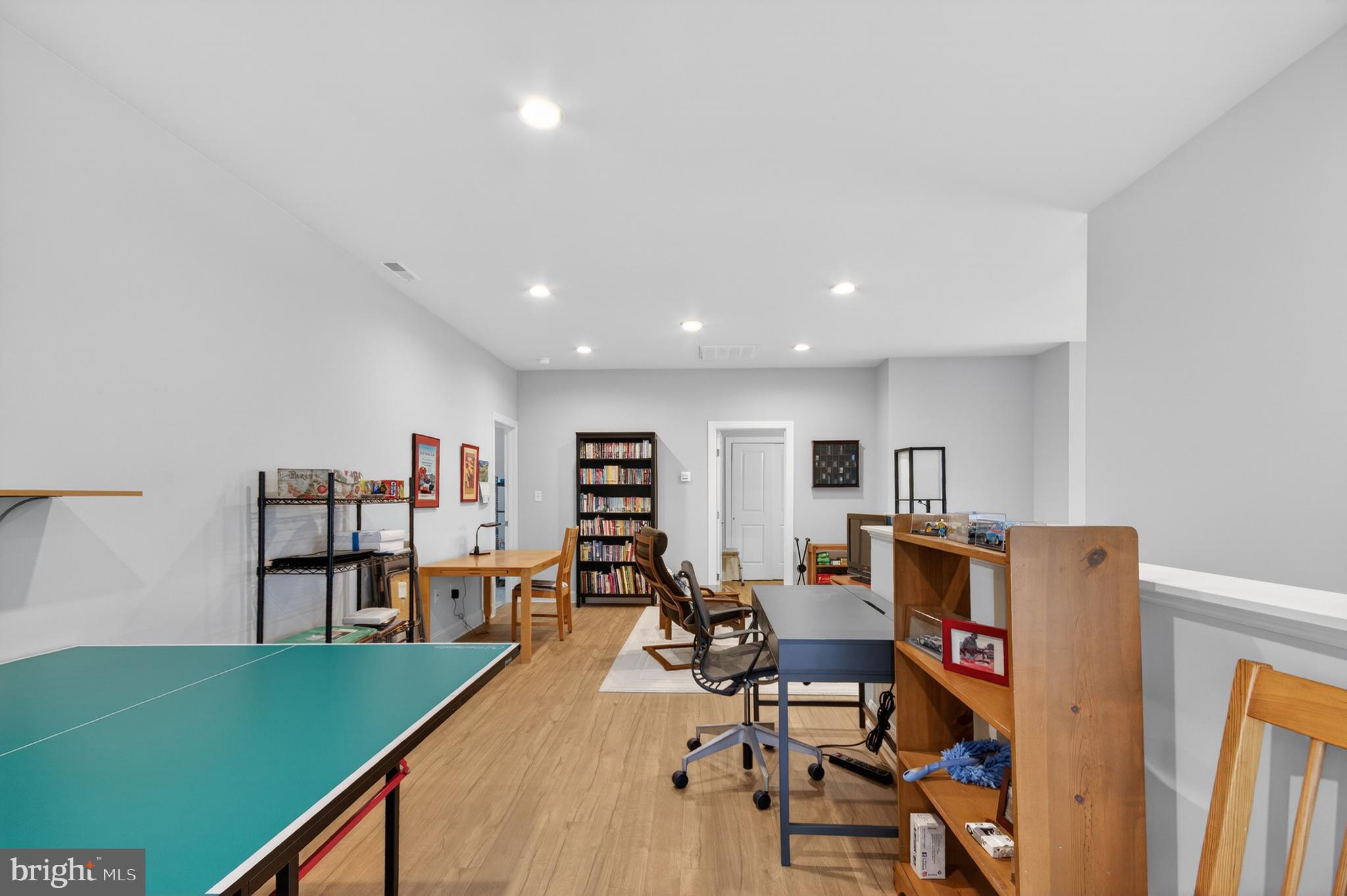 SUMMERS GATE - Residential