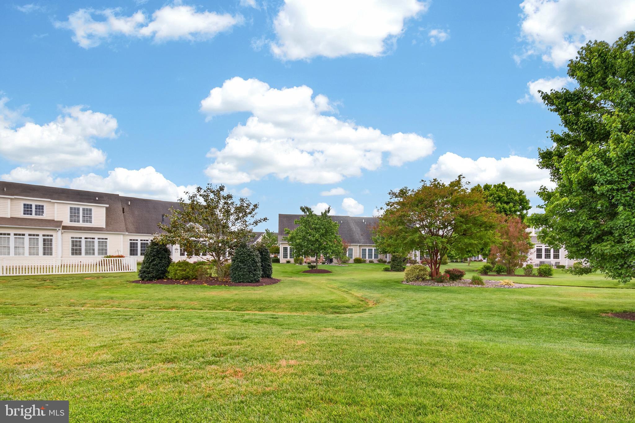SUMMERS GATE - Residential