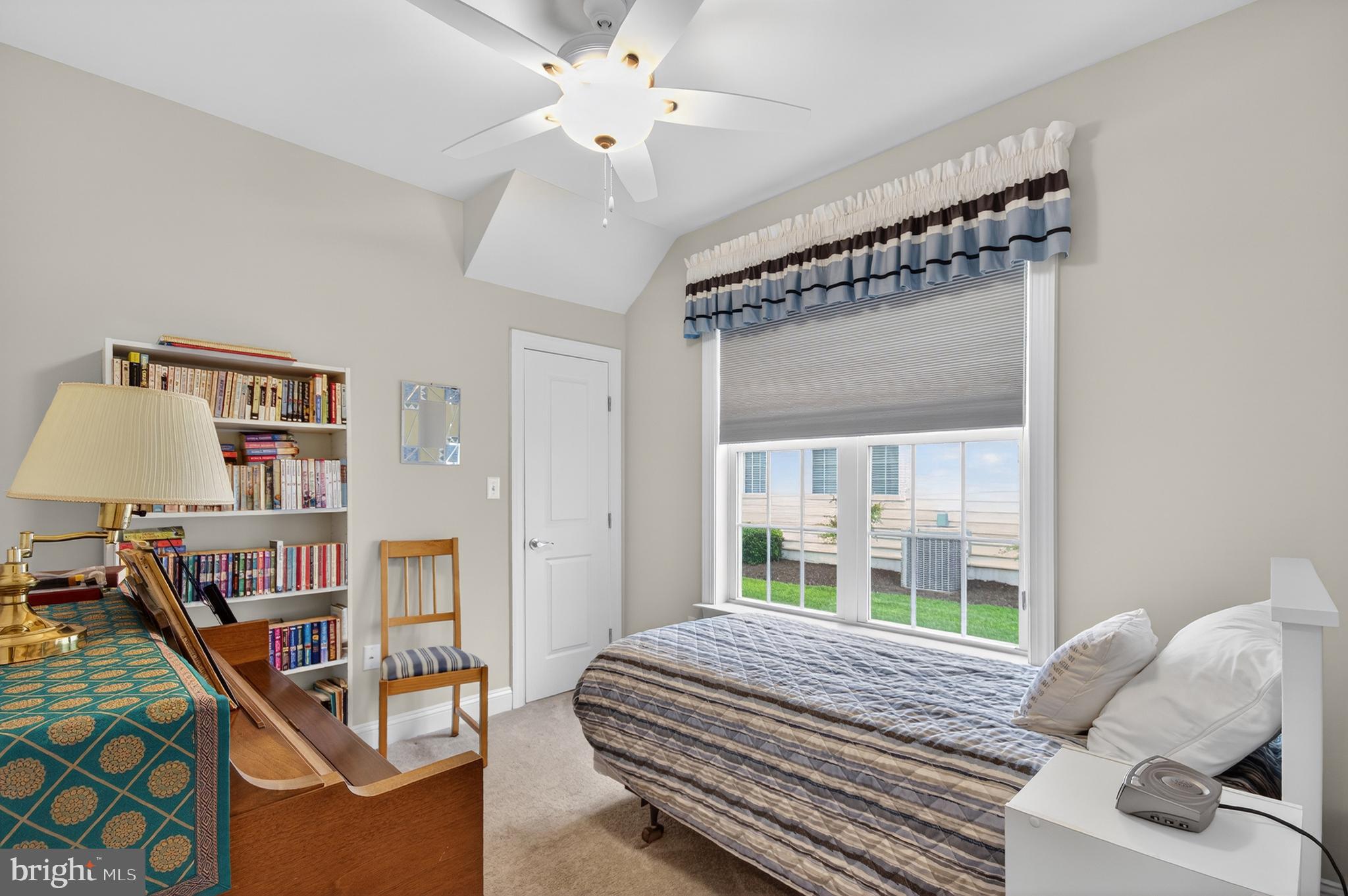 SUMMERS GATE - Residential