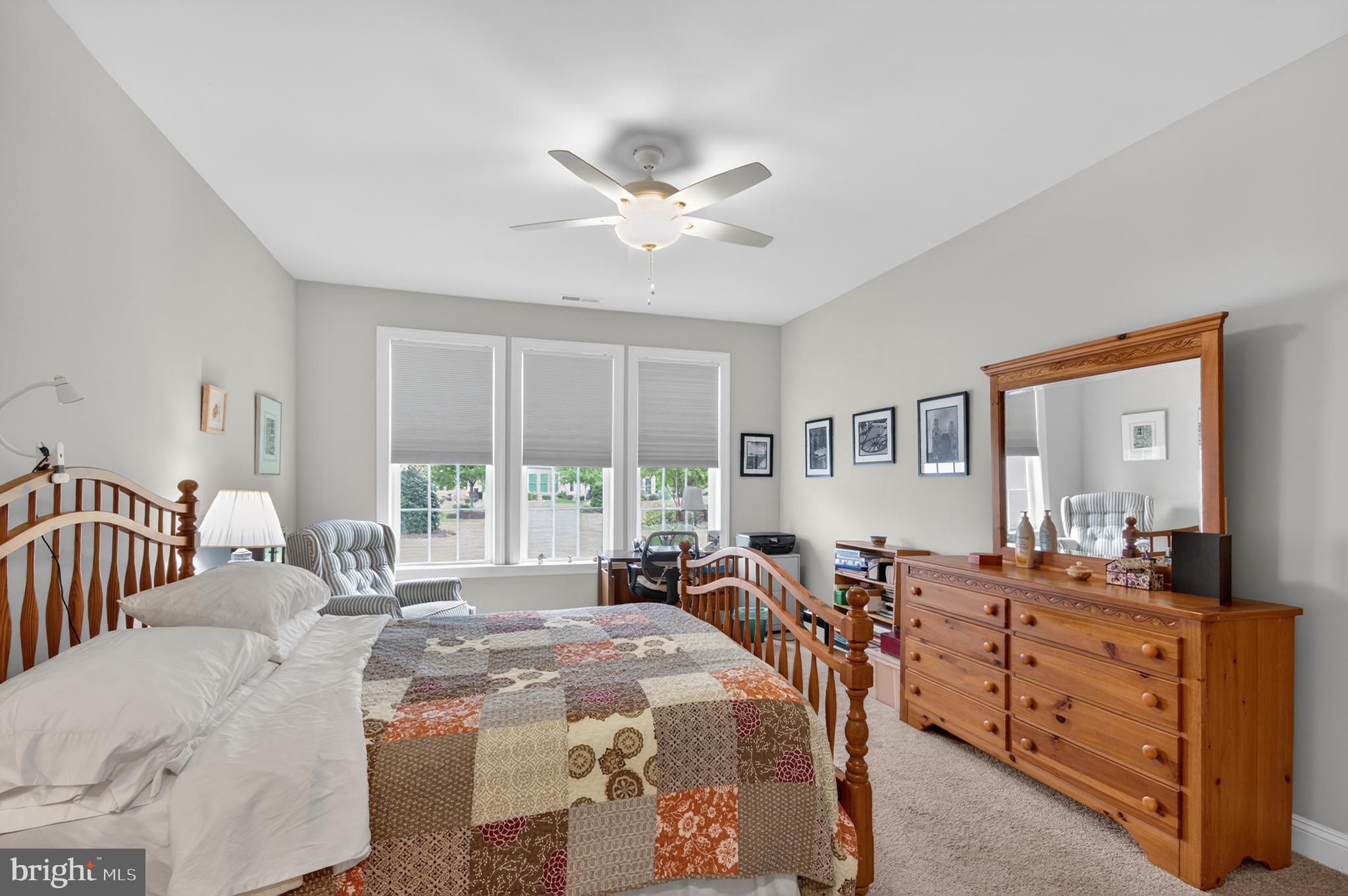 SUMMERS GATE - Residential