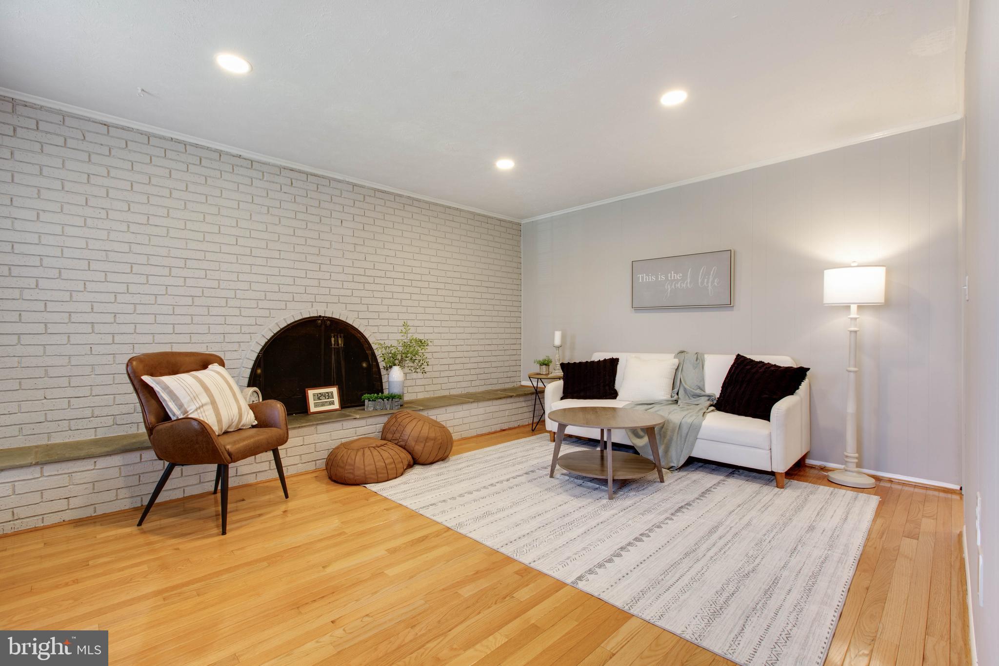 NORBECK ESTATES - Residential