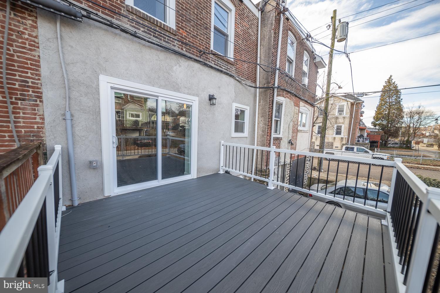 GERMANTOWN (EAST) - Residential