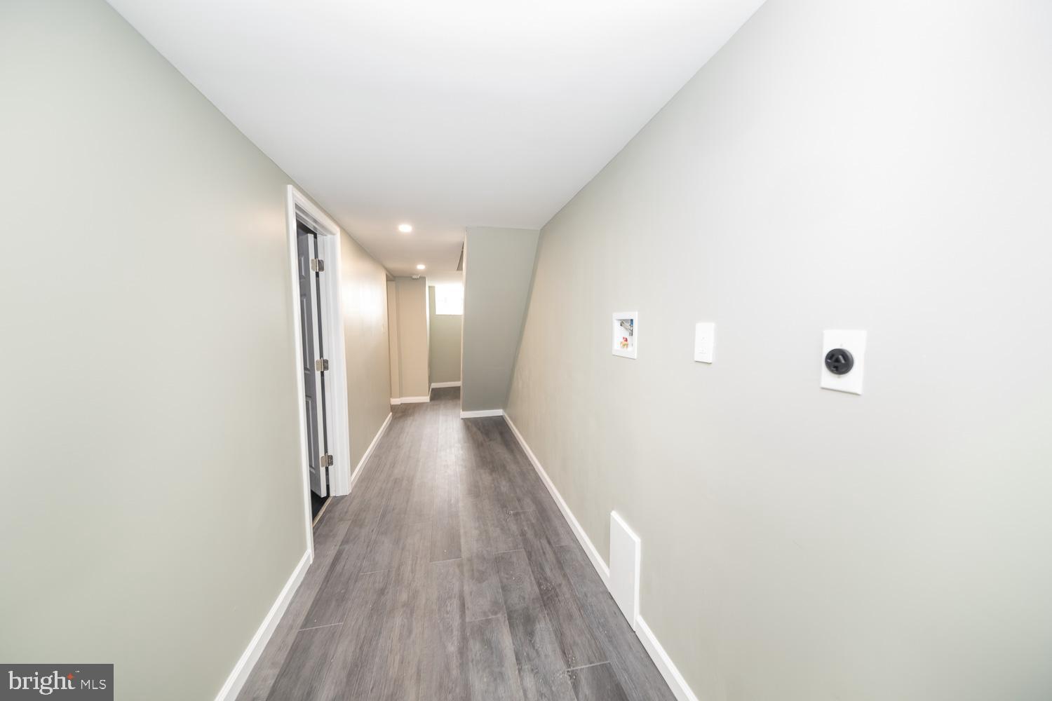 GERMANTOWN (EAST) - Residential