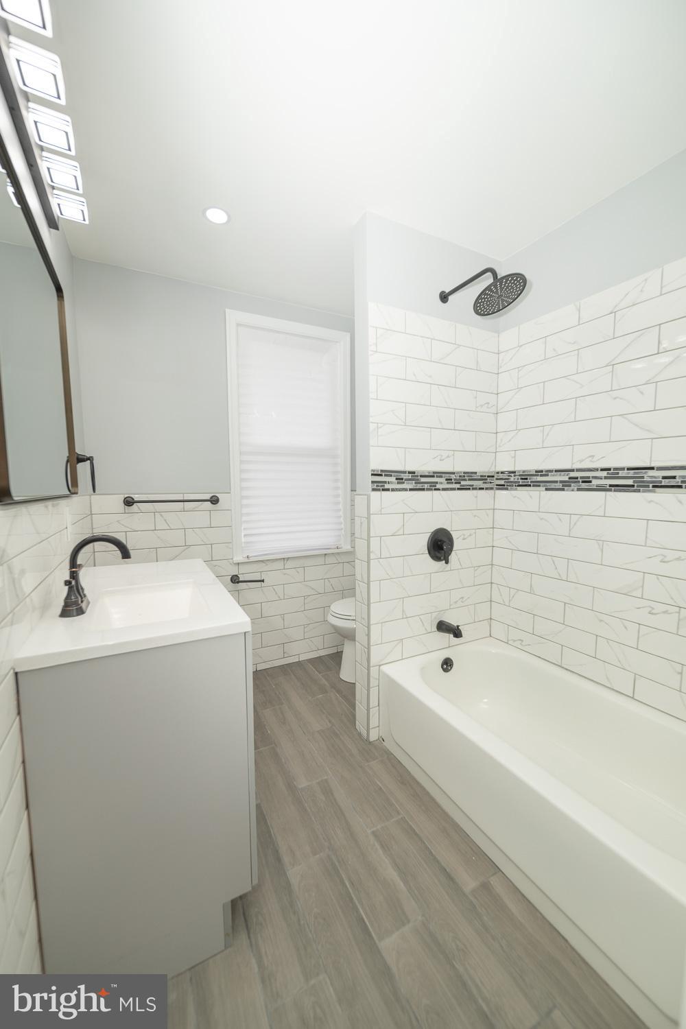 GERMANTOWN (EAST) - Residential