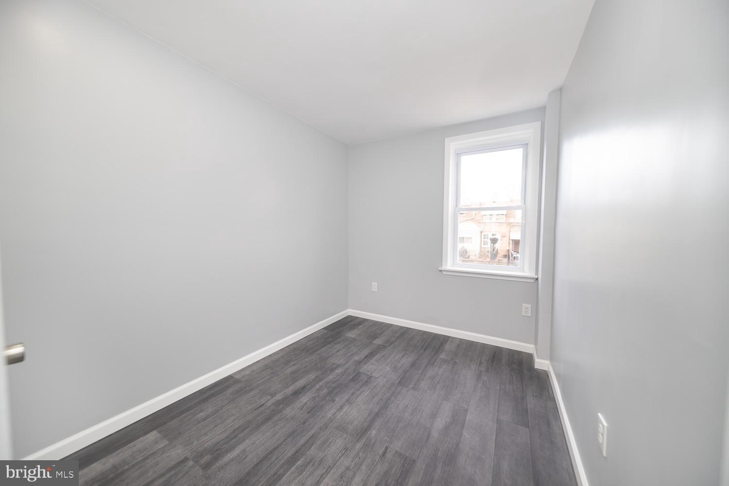 GERMANTOWN (EAST) - Residential
