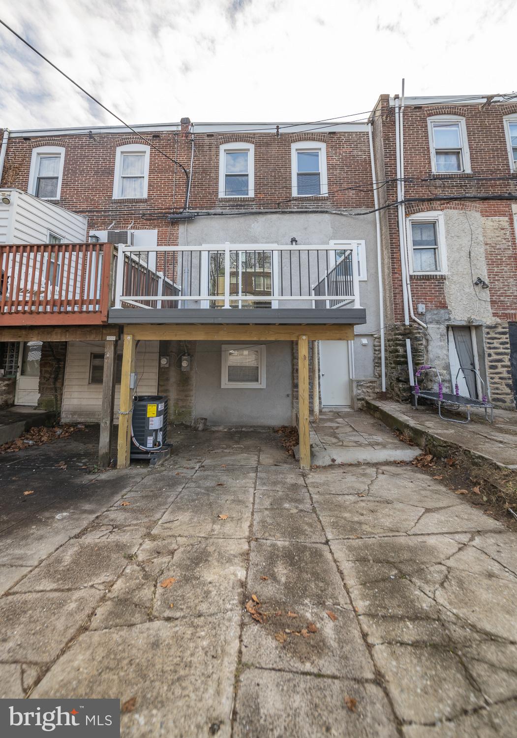 GERMANTOWN (EAST) - Residential