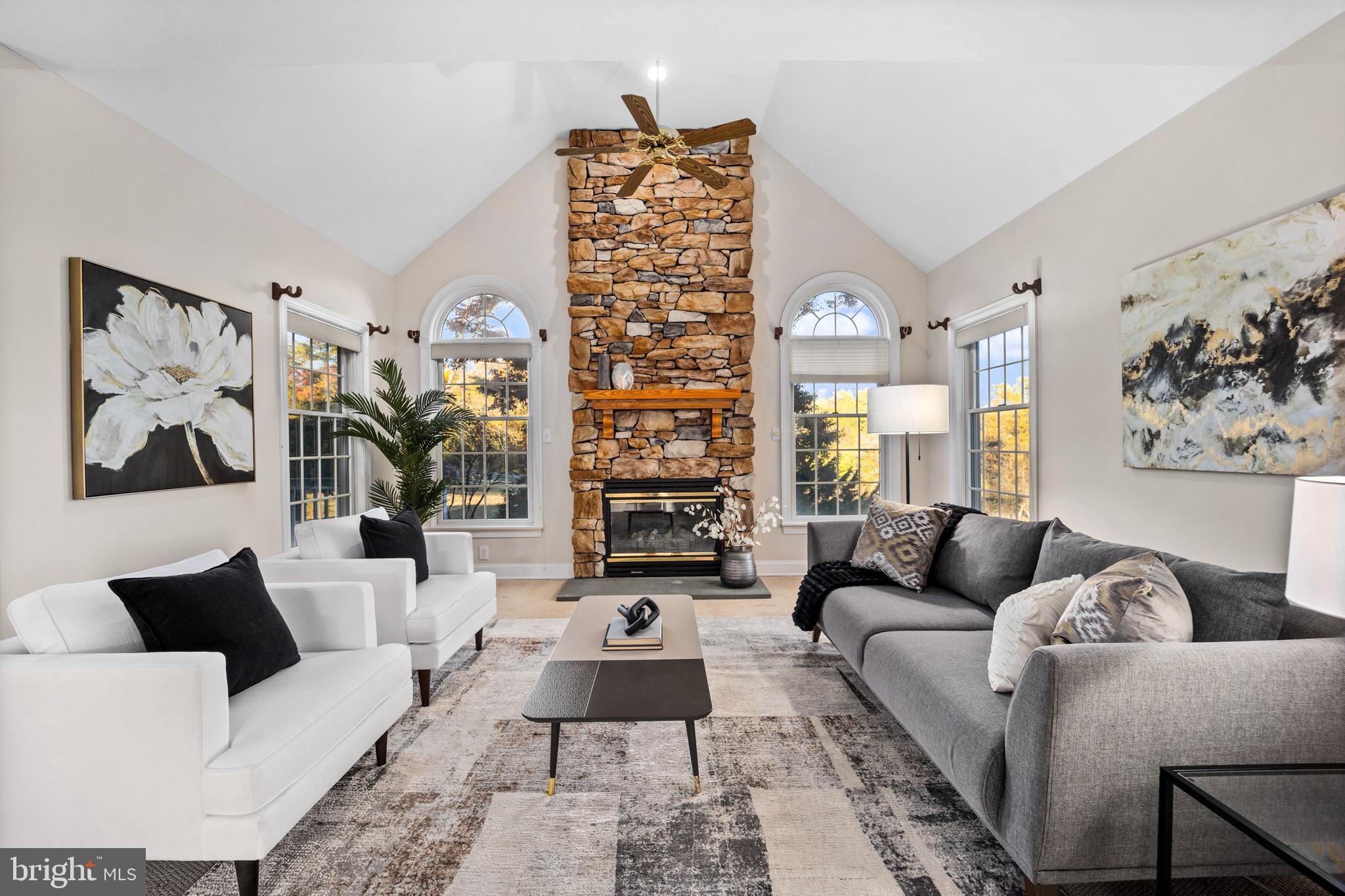 CHESHIRE KNOLL - Residential