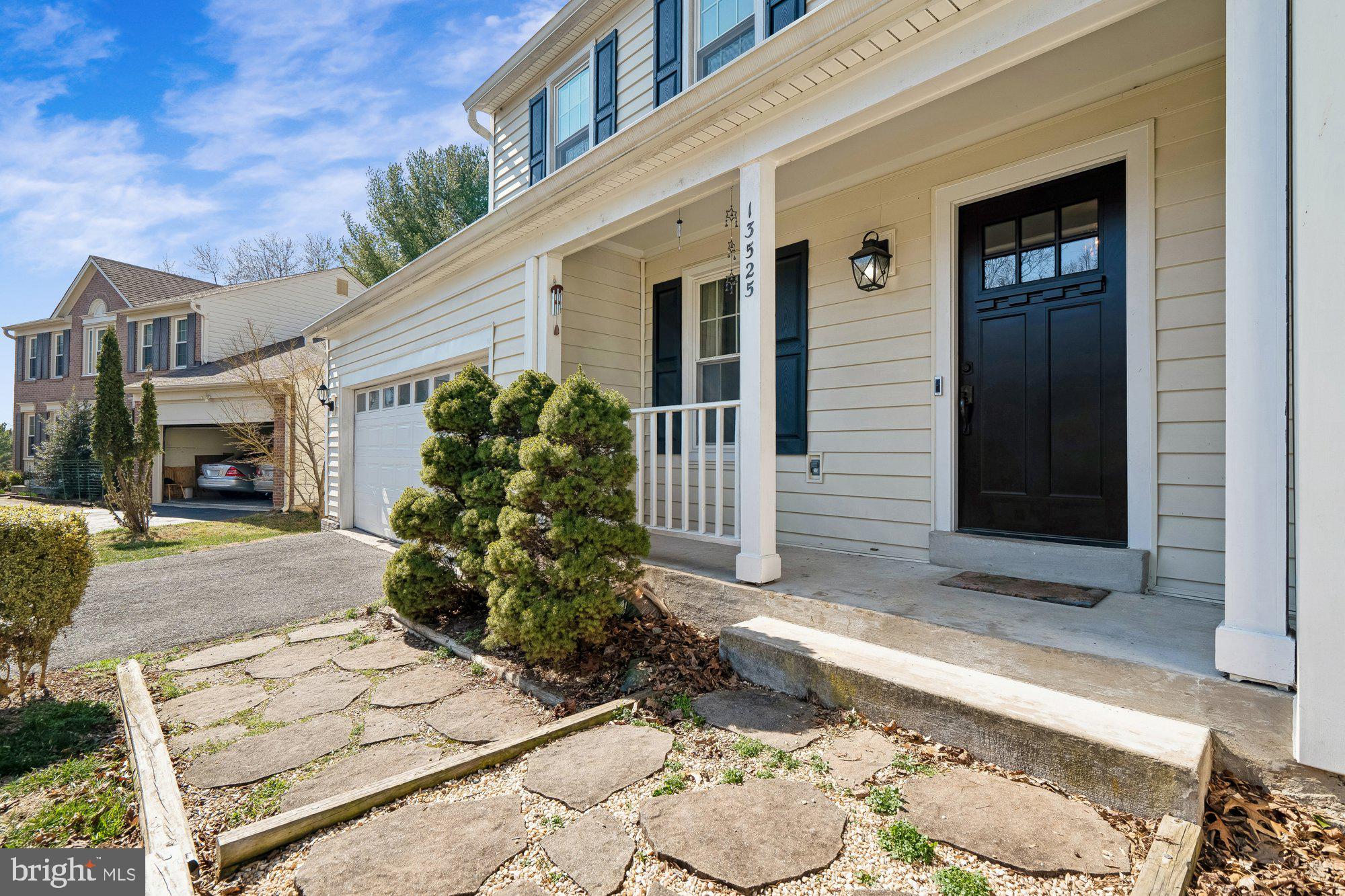 MIDDLEBRIDGE - Residential
