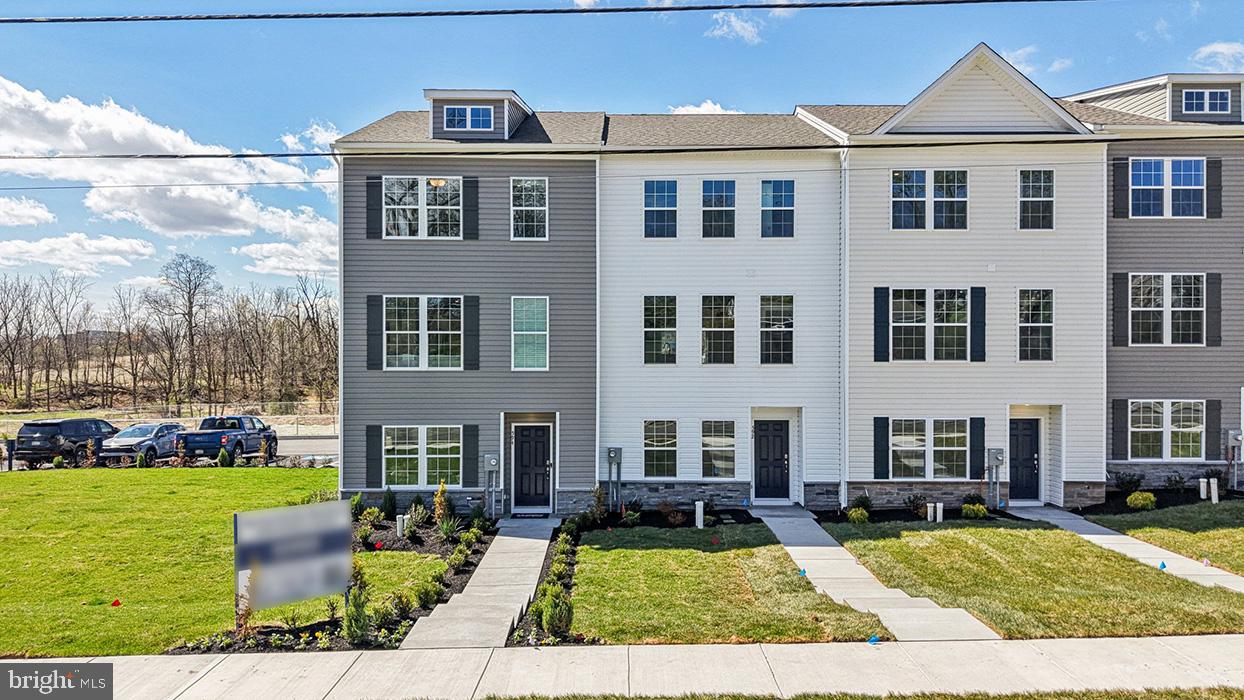 SPRING GARDEN MEADOWS - Residential