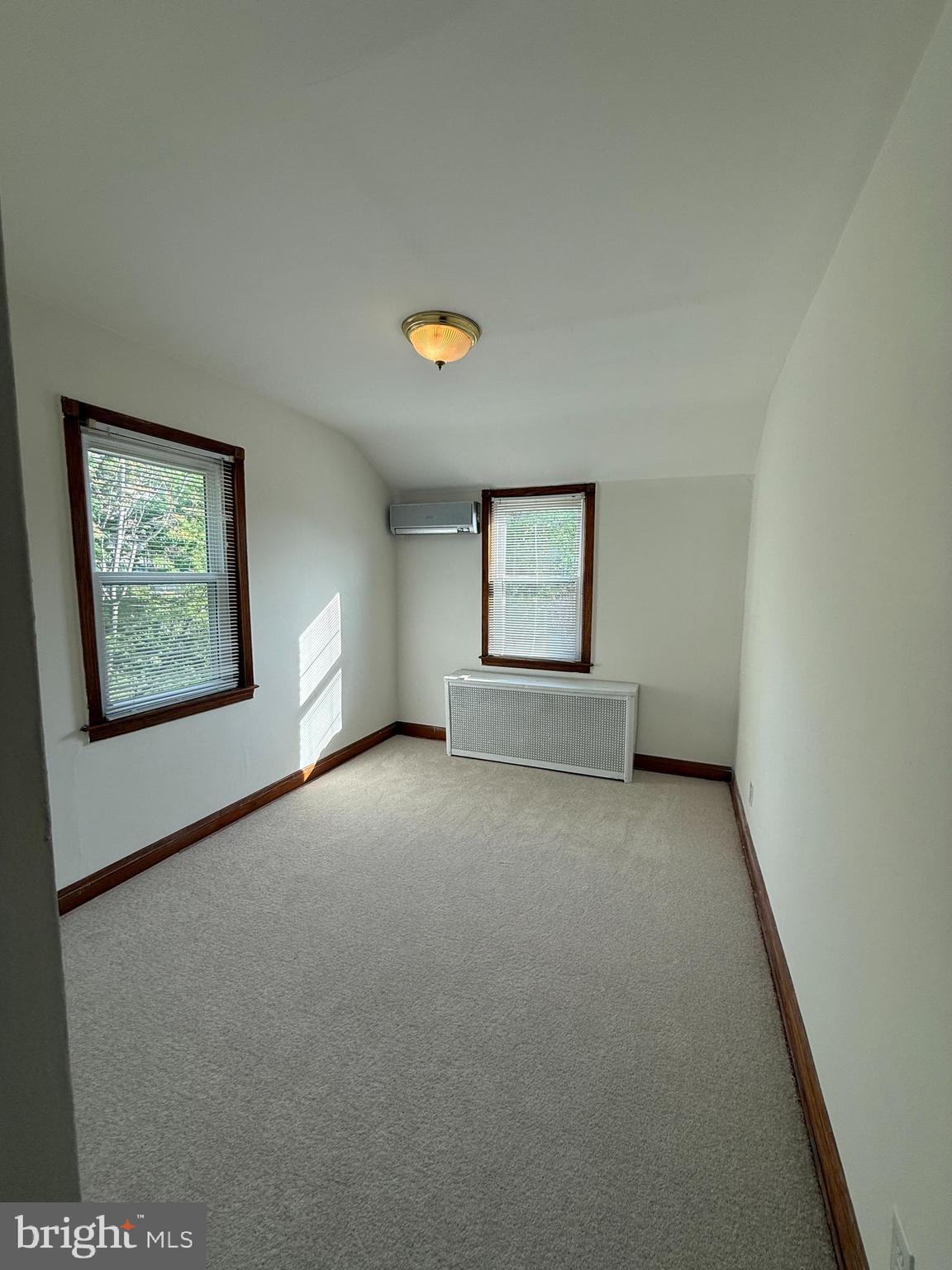 HAMILTON - Residential