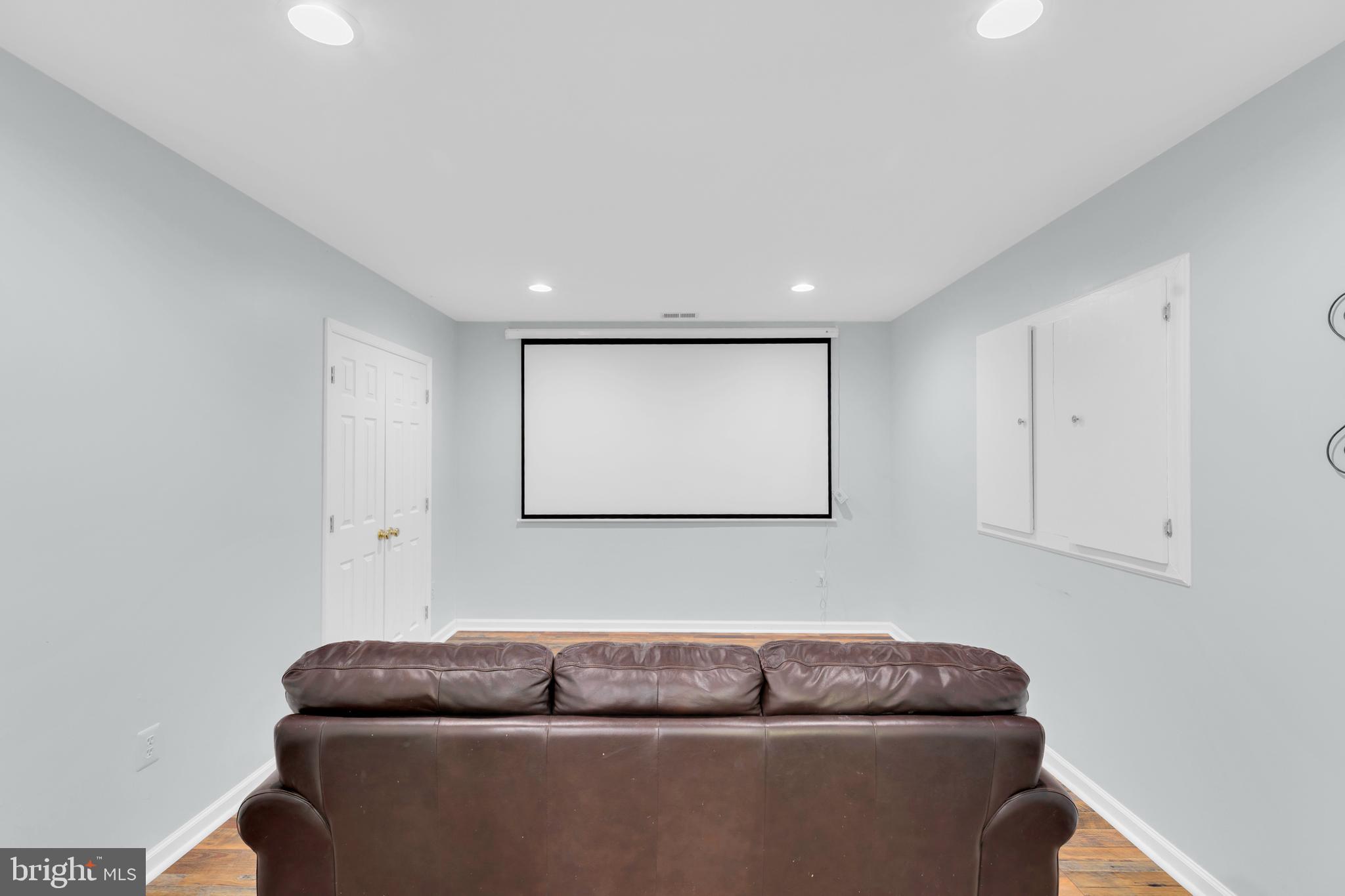 BARRINGTON - Residential