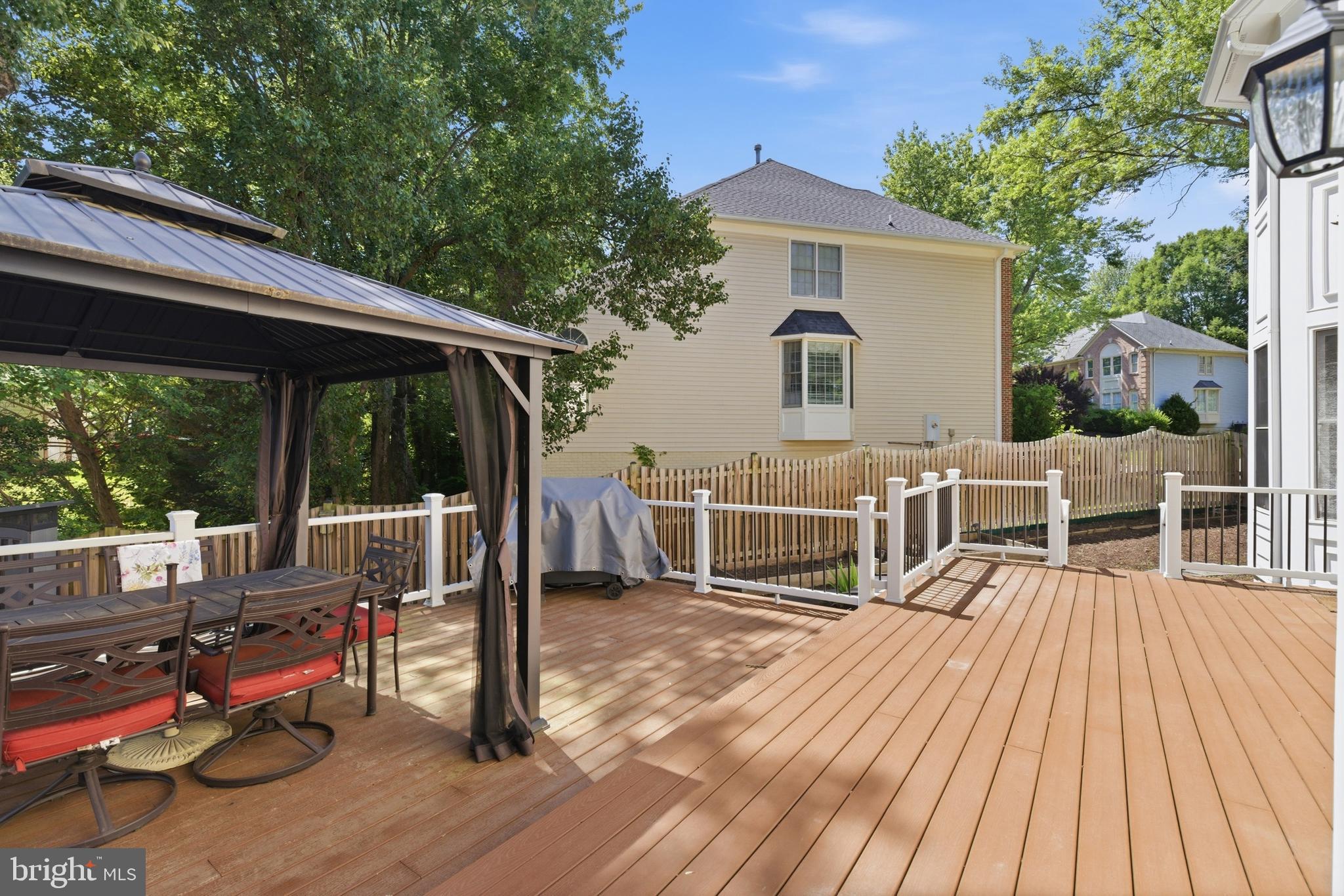 BARRINGTON - Residential