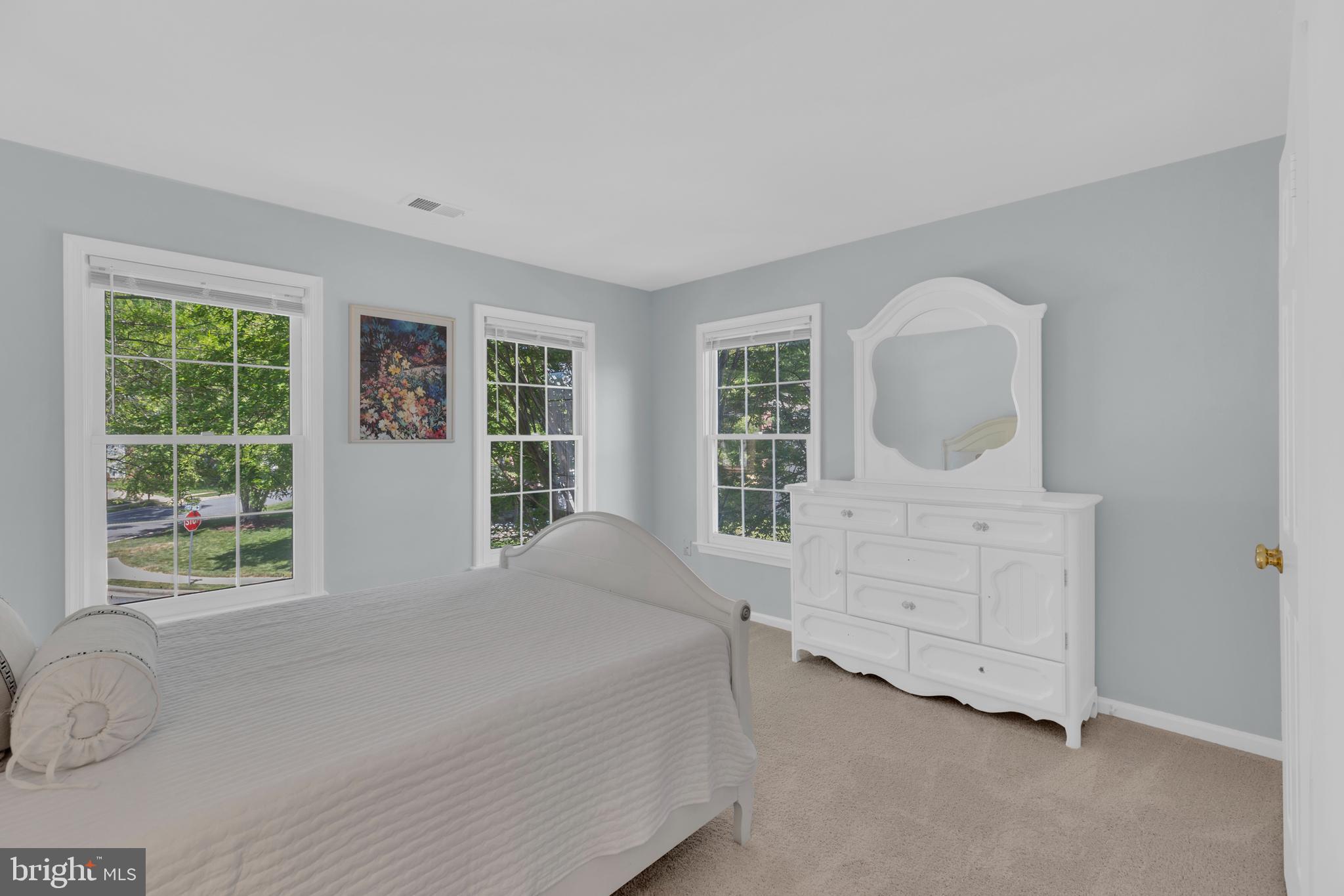 BARRINGTON - Residential