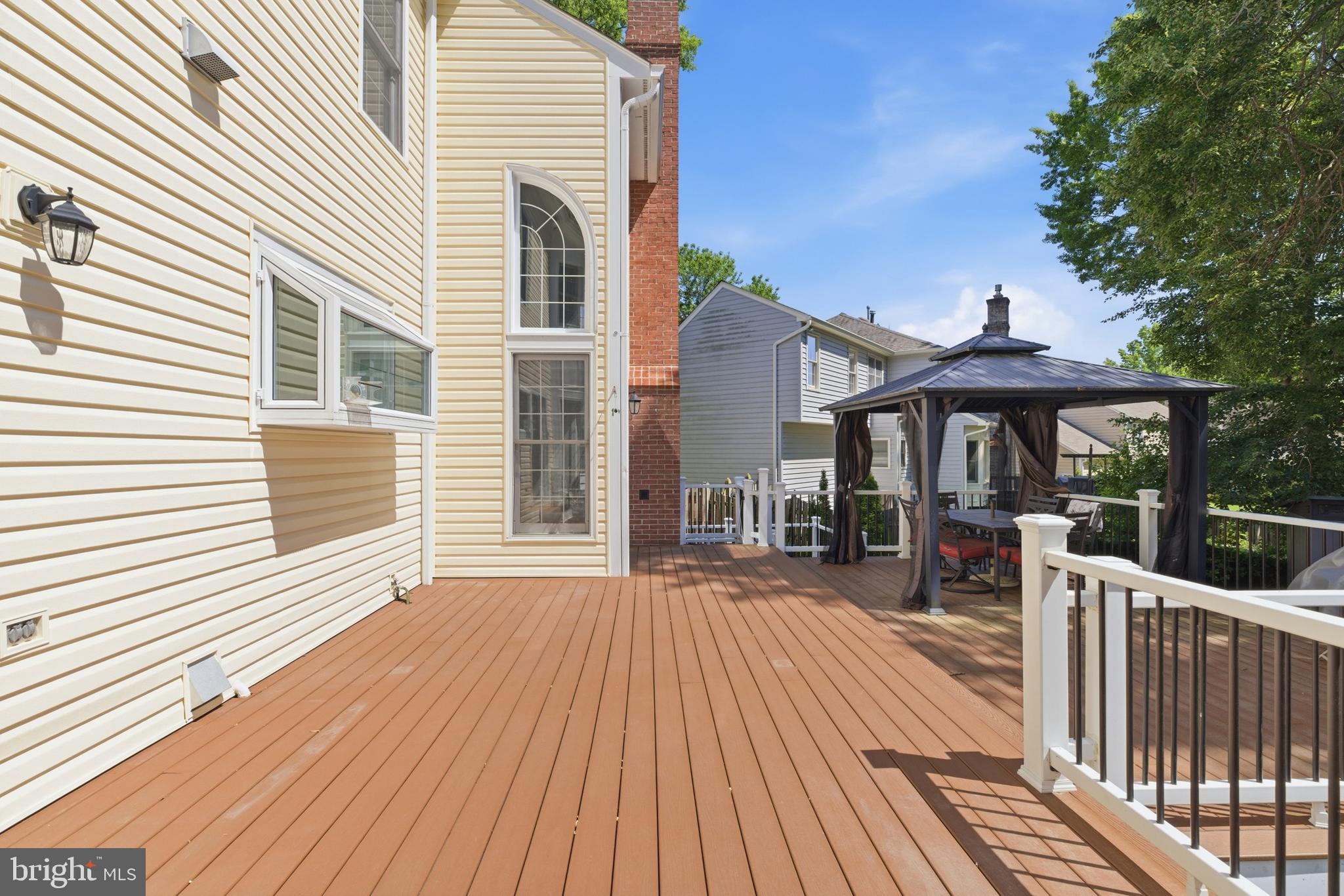 BARRINGTON - Residential