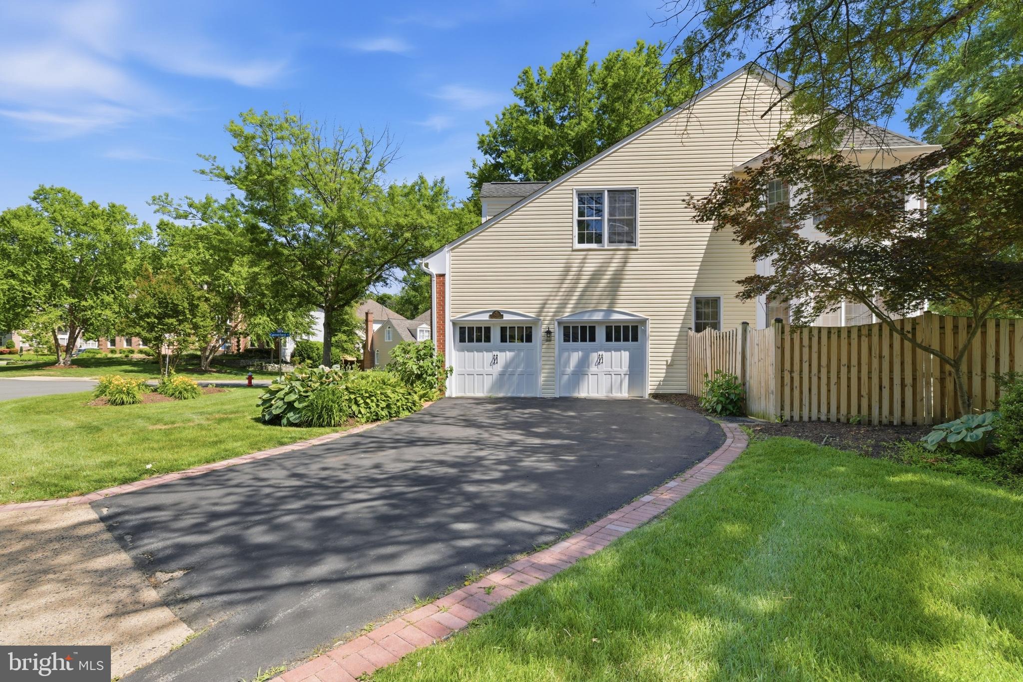 BARRINGTON - Residential