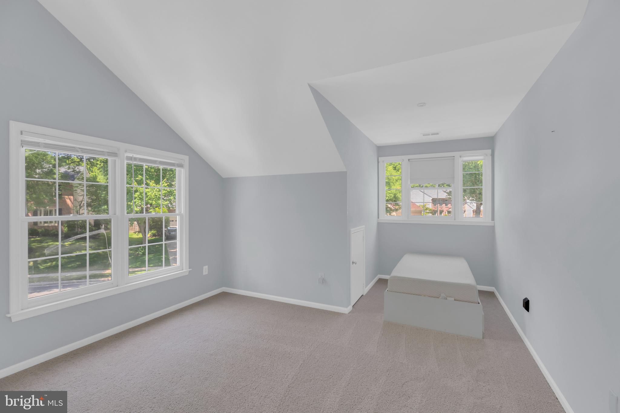 BARRINGTON - Residential