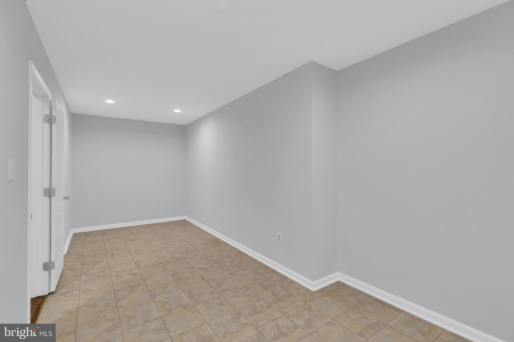 BARRINGTON - Residential