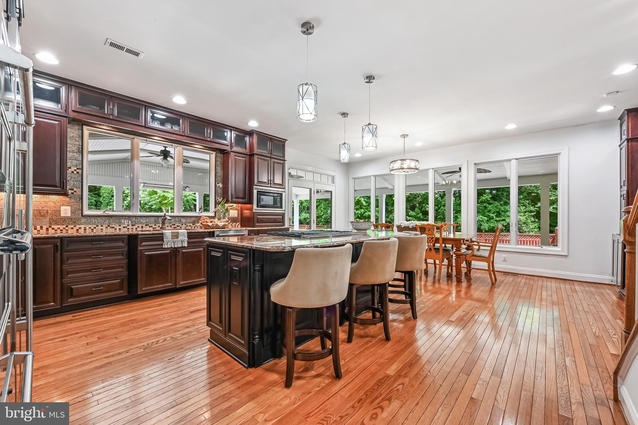ANNAPOLIS PRESERVE - Residential