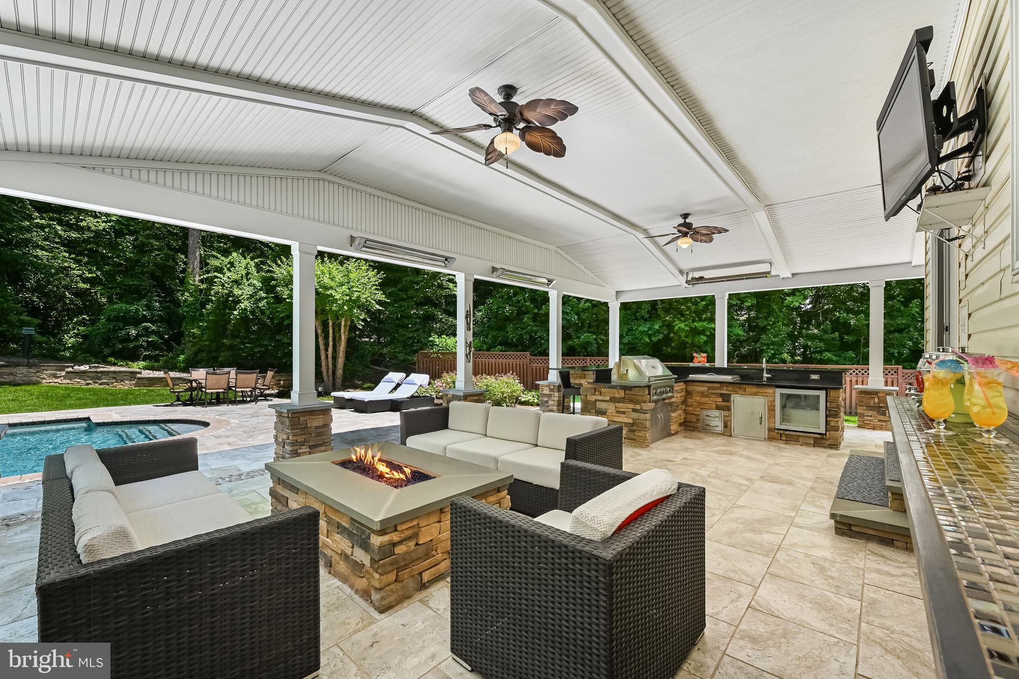 ANNAPOLIS PRESERVE - Residential
