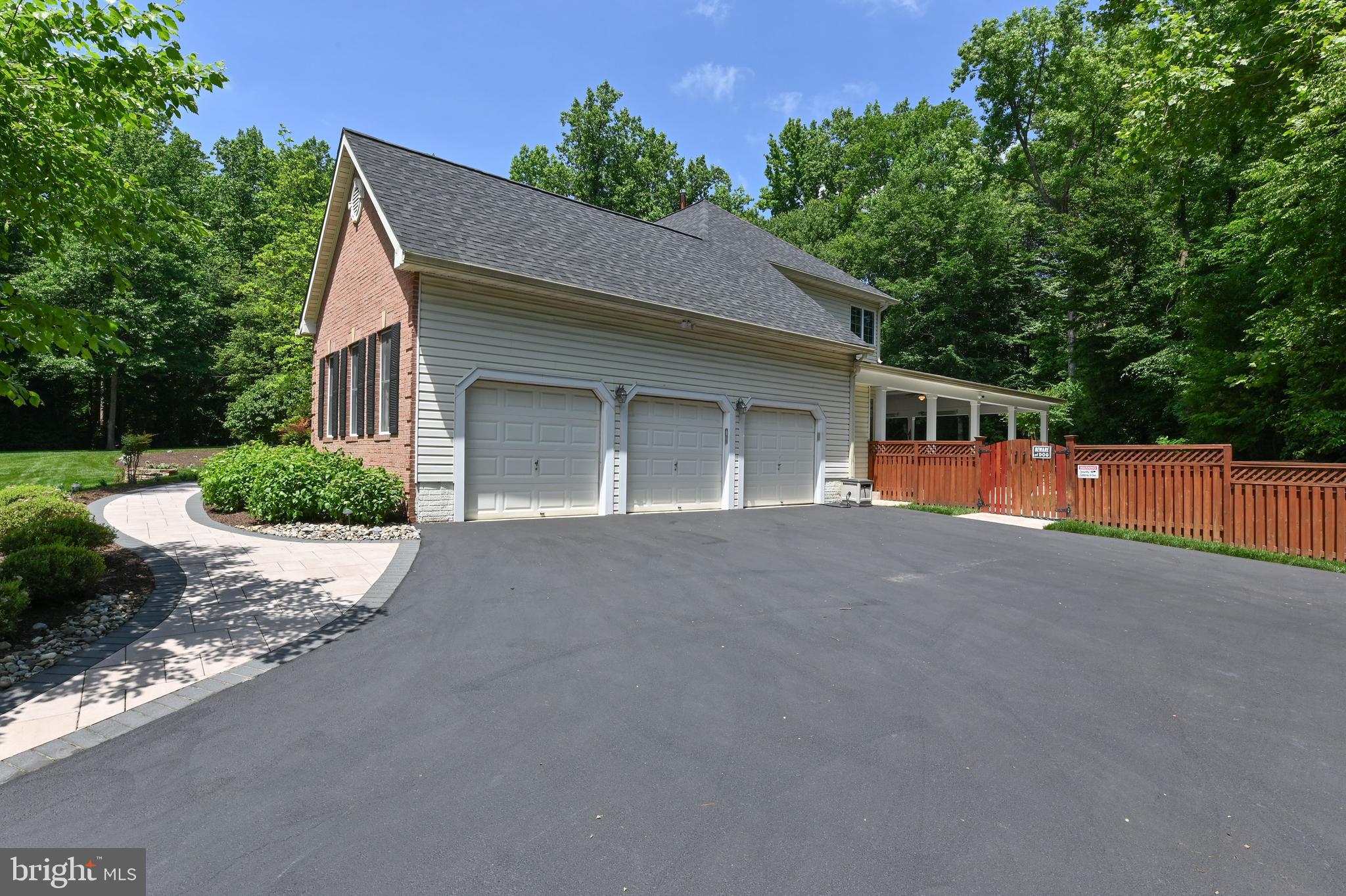 ANNAPOLIS PRESERVE - Residential