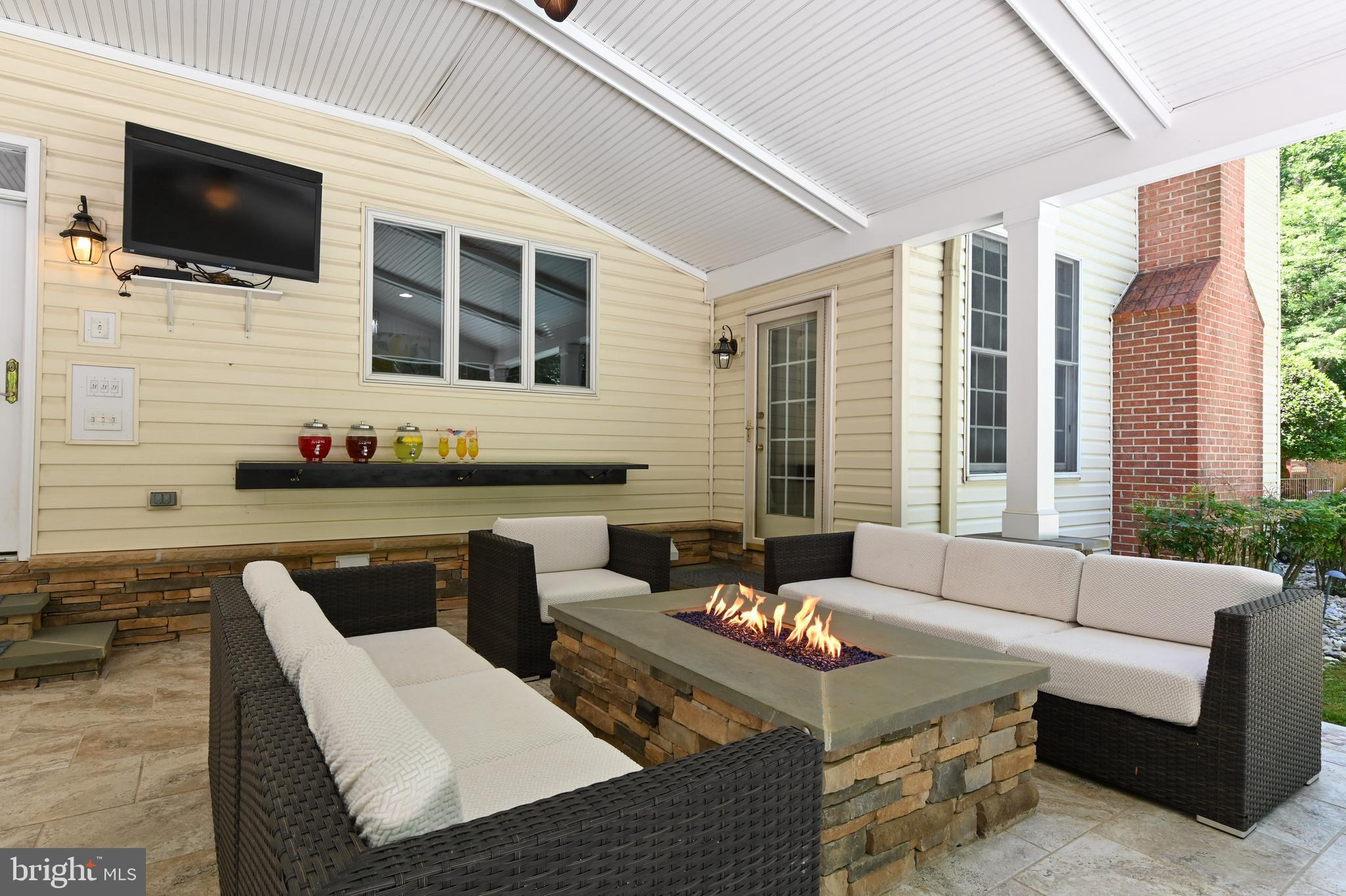 ANNAPOLIS PRESERVE - Residential