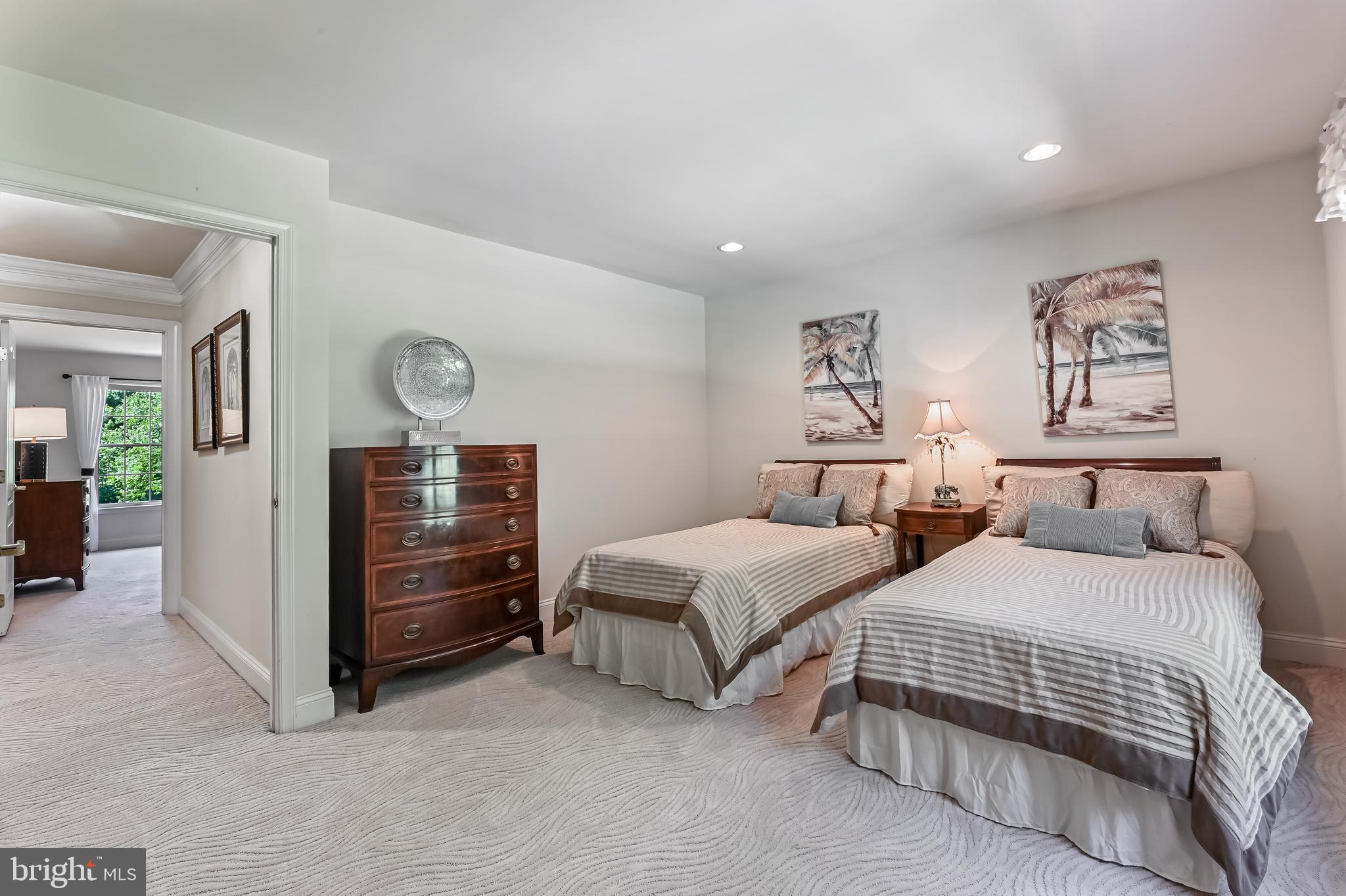 ANNAPOLIS PRESERVE - Residential
