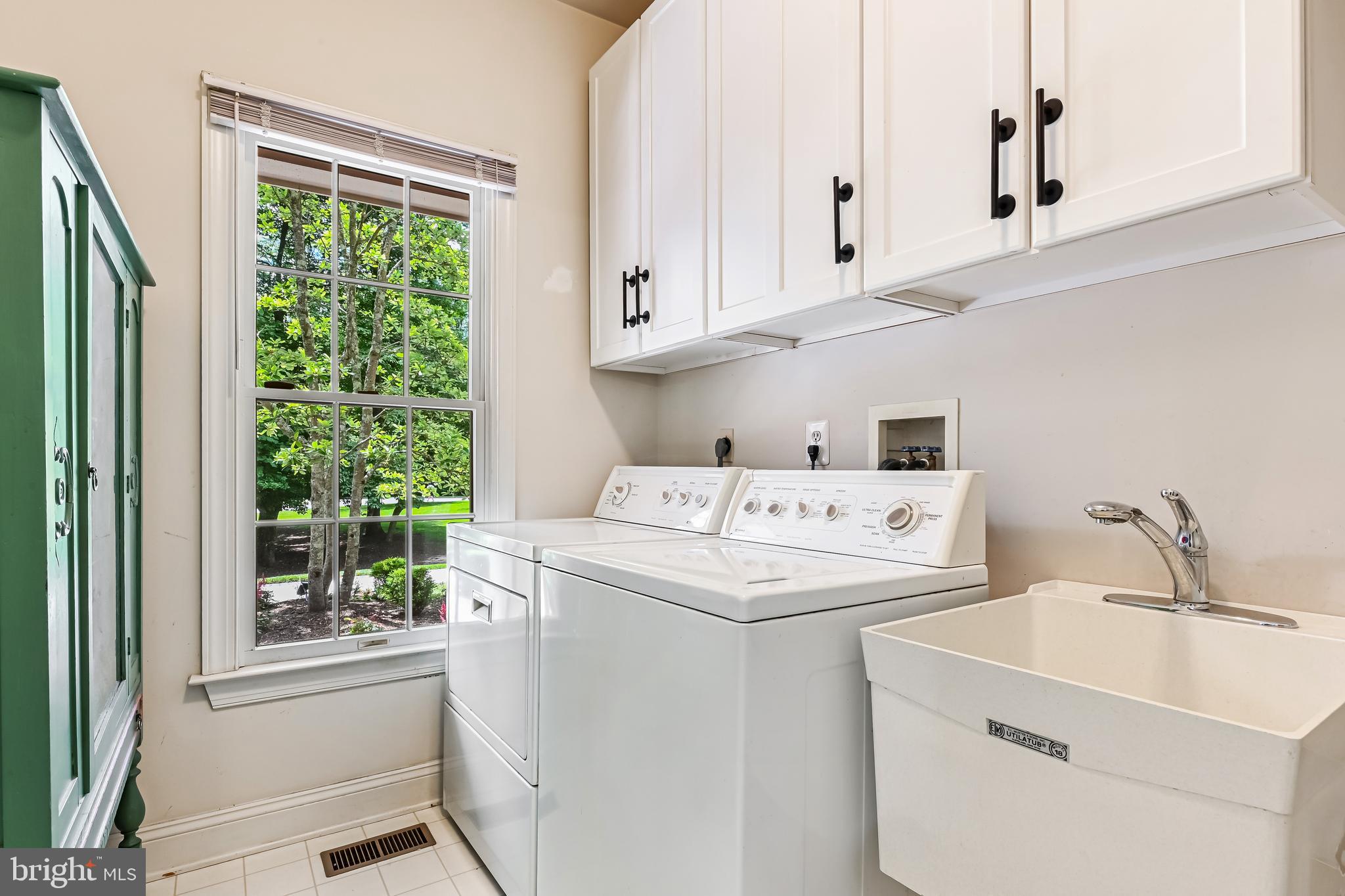 ANNAPOLIS PRESERVE - Residential