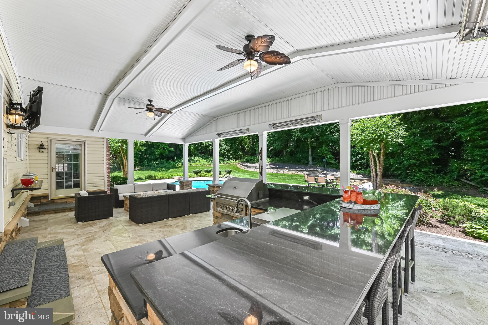 ANNAPOLIS PRESERVE - Residential