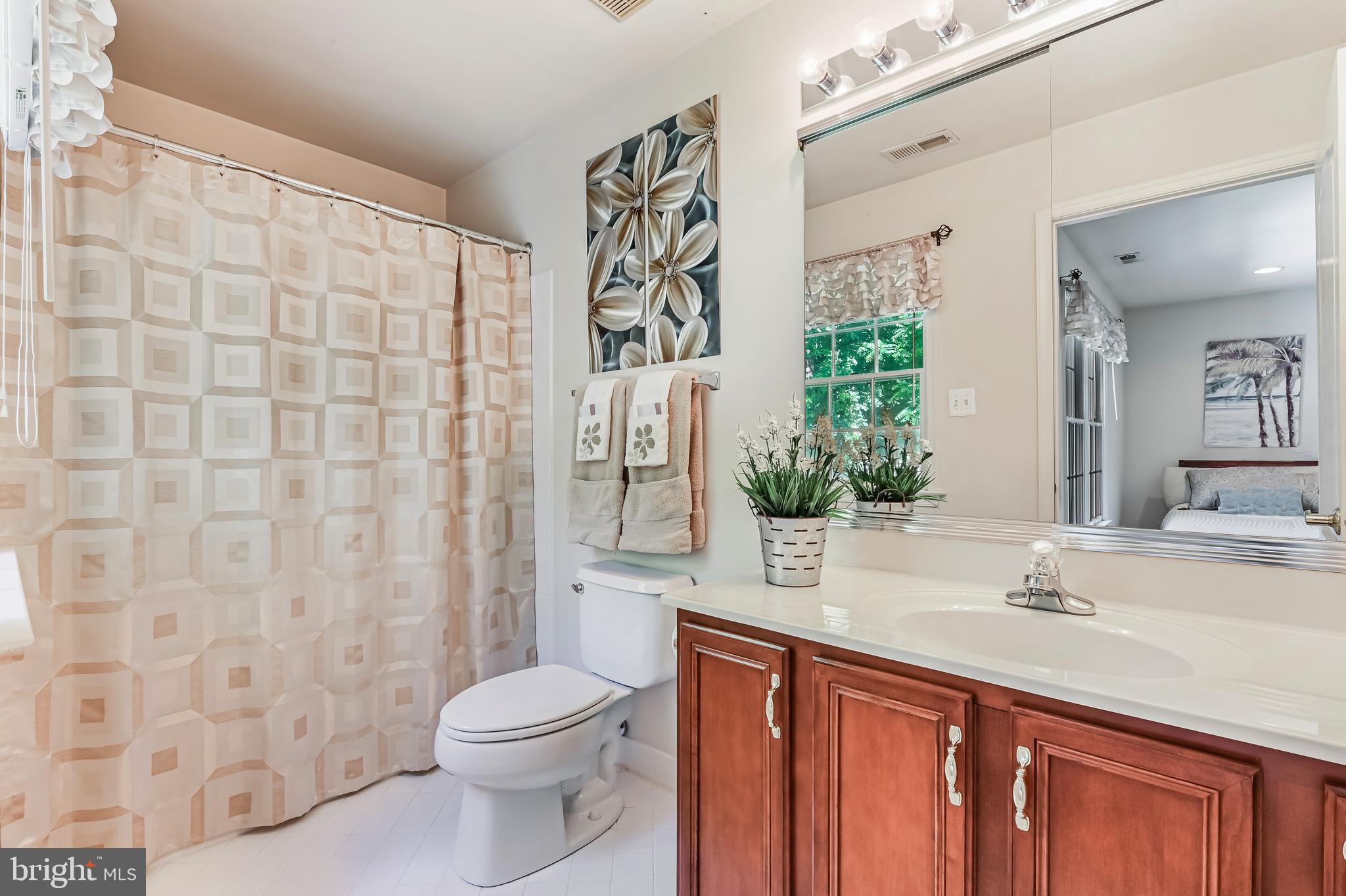 ANNAPOLIS PRESERVE - Residential