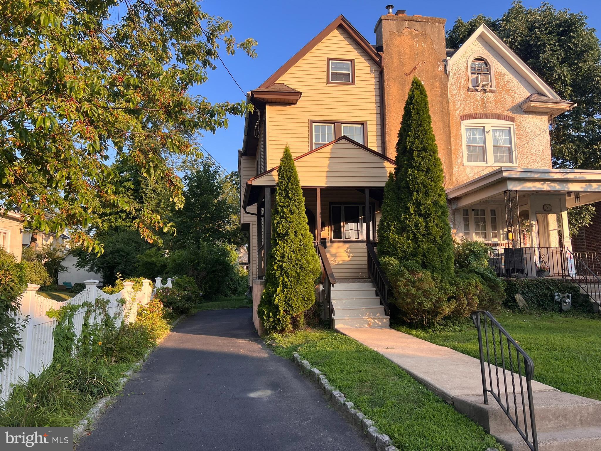 LANSDOWNE - Residential
