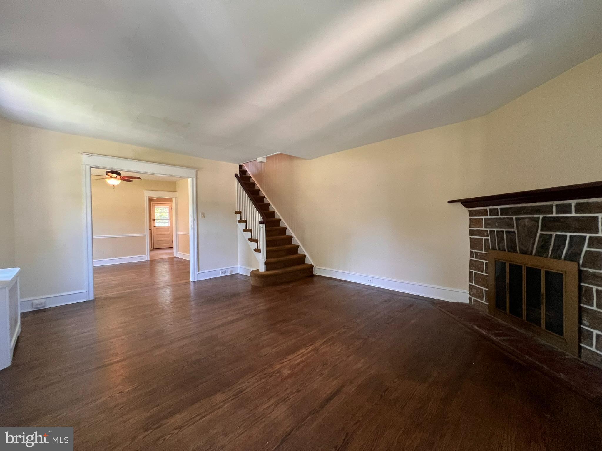 LANSDOWNE - Residential