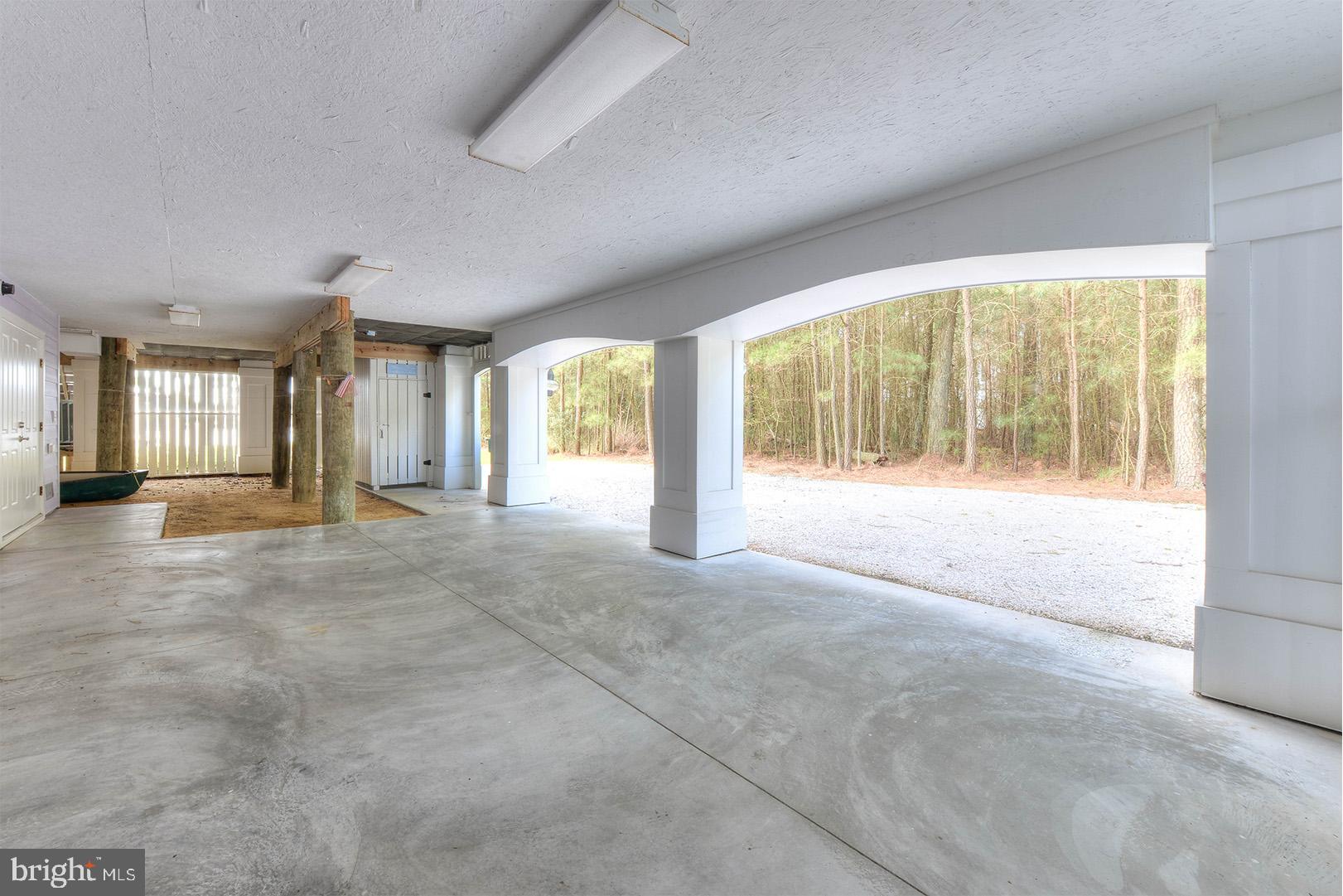 NORTH SHORES - Residential