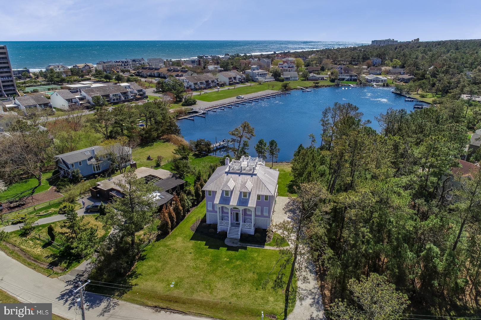 NORTH SHORES - Residential