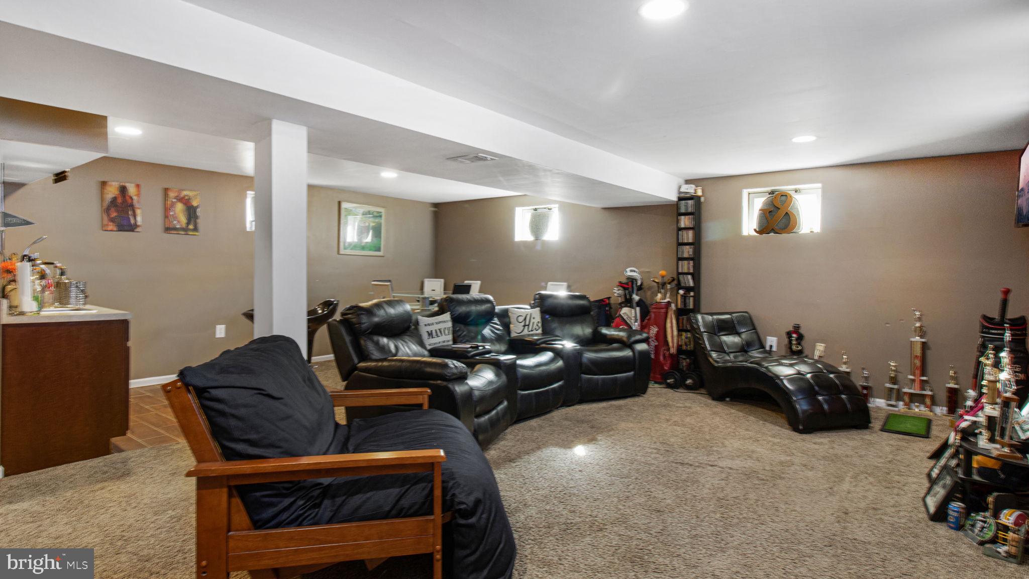 RAMBLEWOOD VILLAGE - Residential