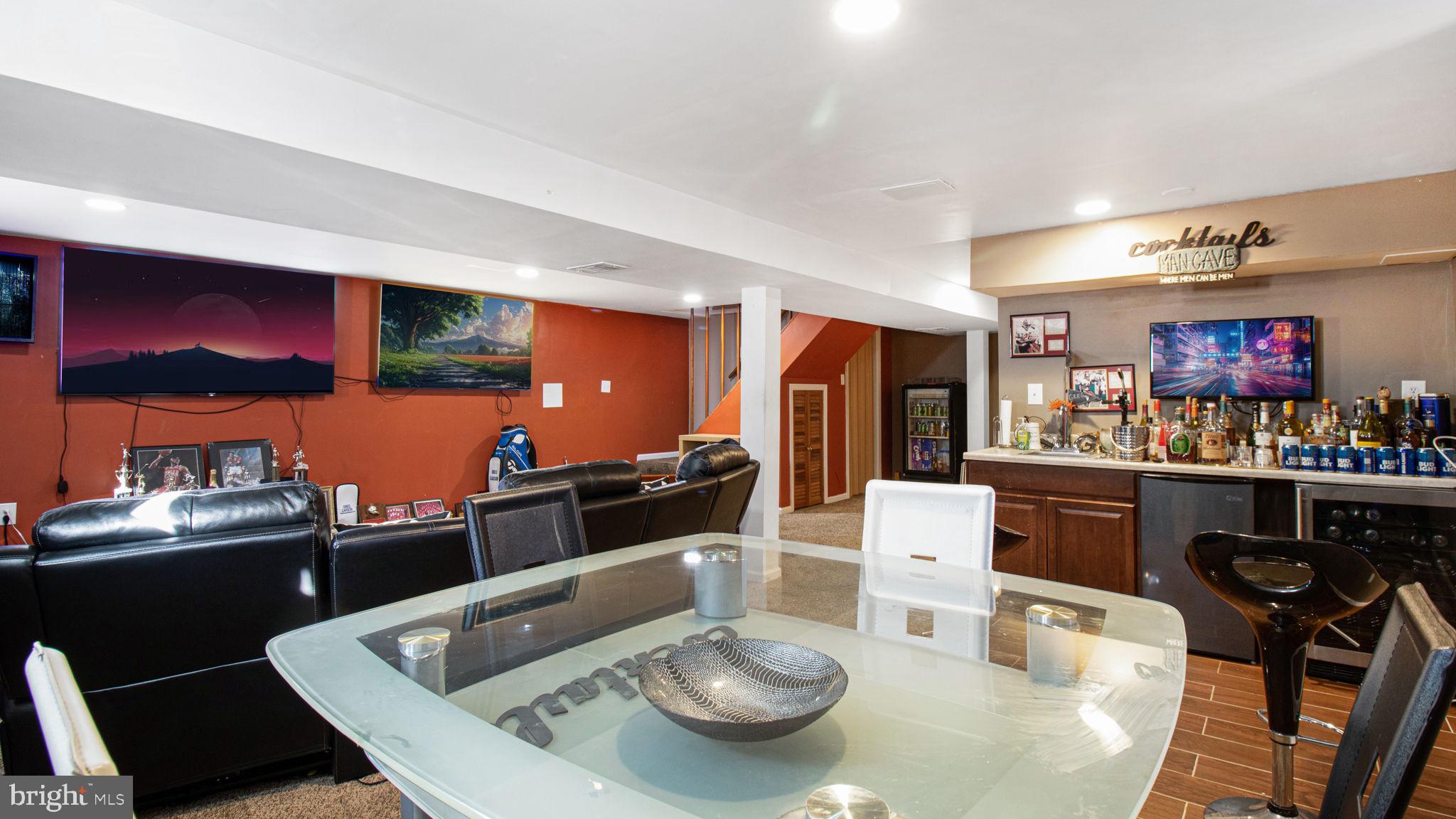 RAMBLEWOOD VILLAGE - Residential